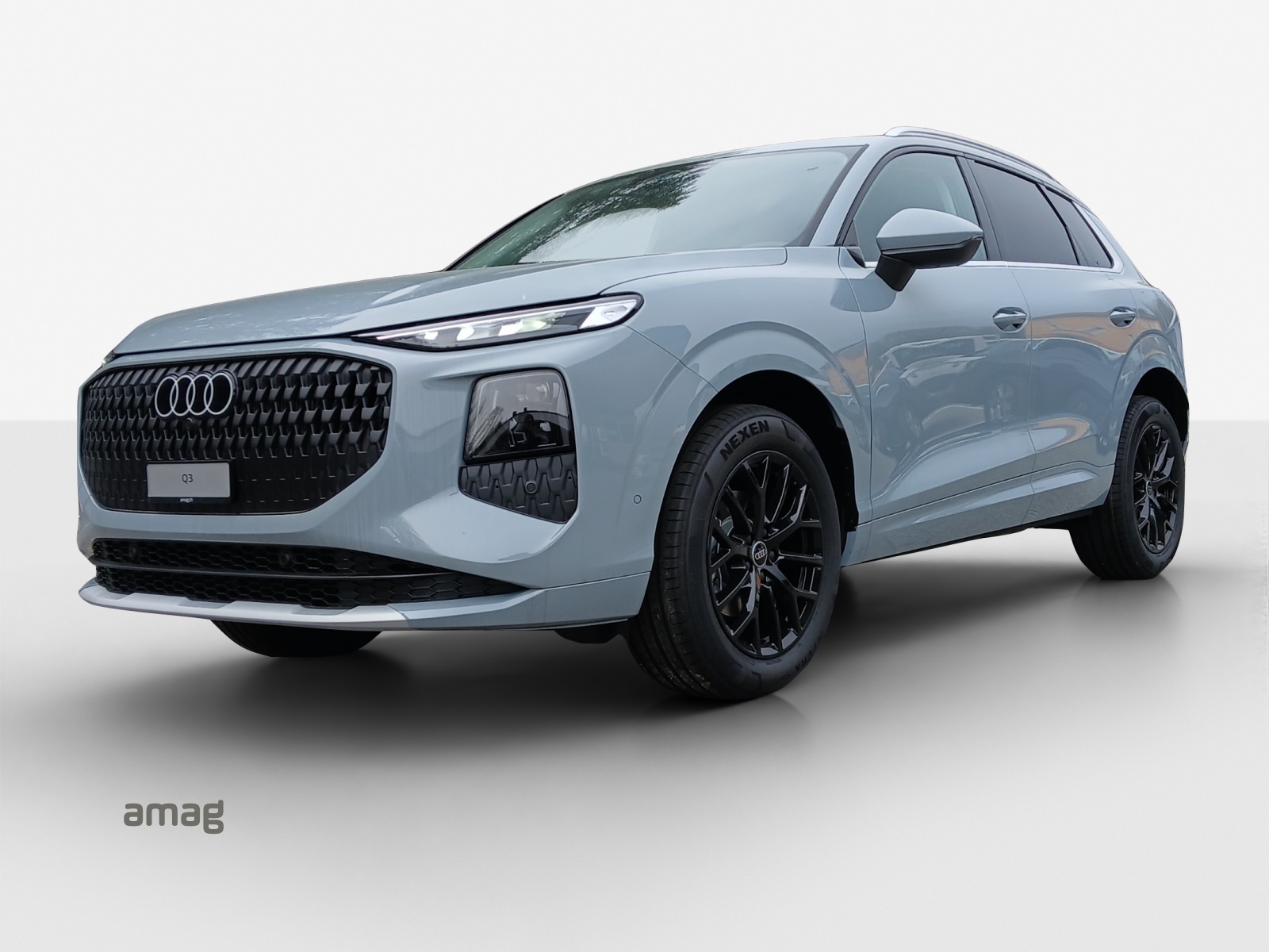 AUDI Q3 SUV 110 kW TFSI S tronic-image-0