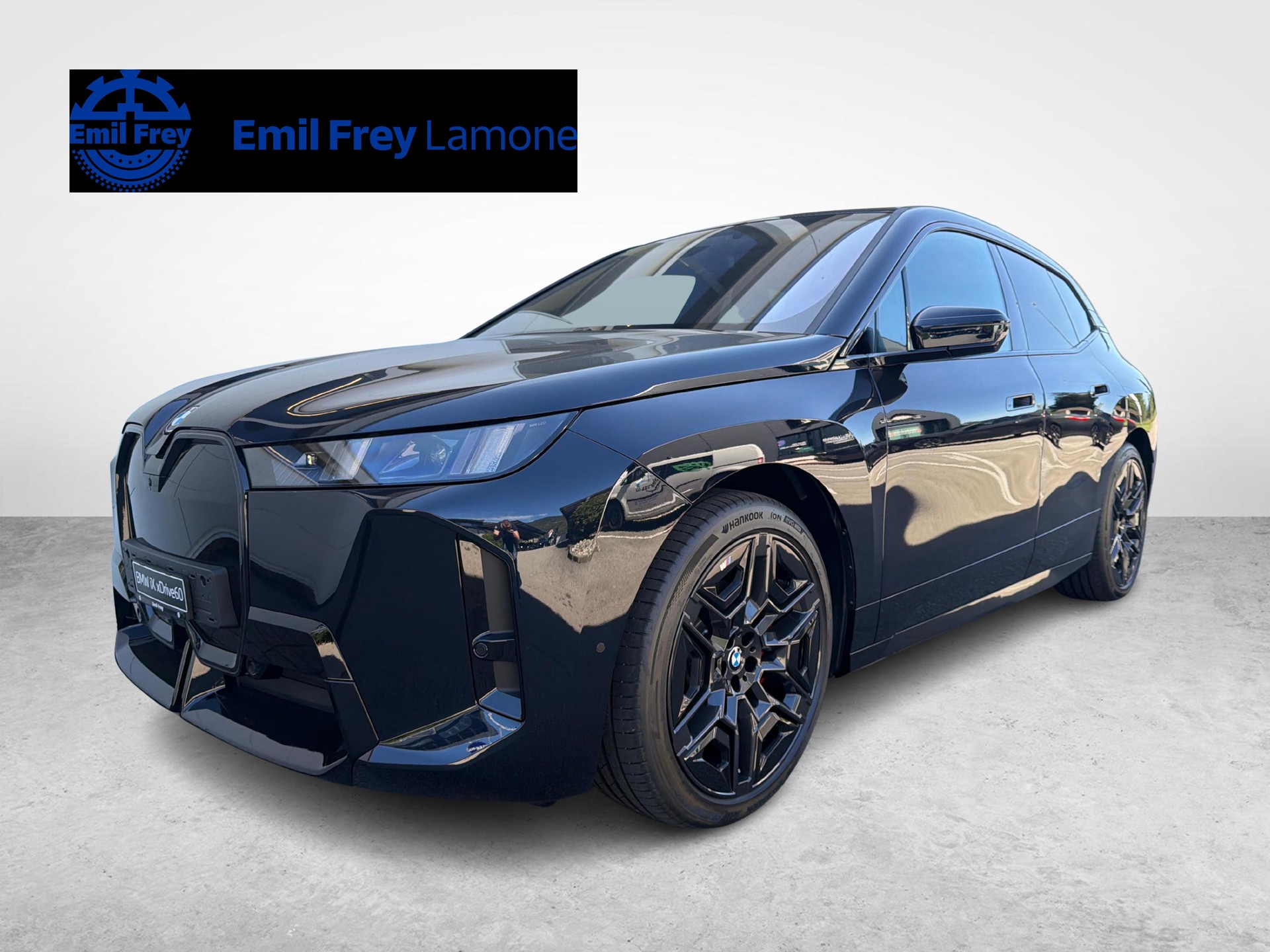 BMW iX xDrive60