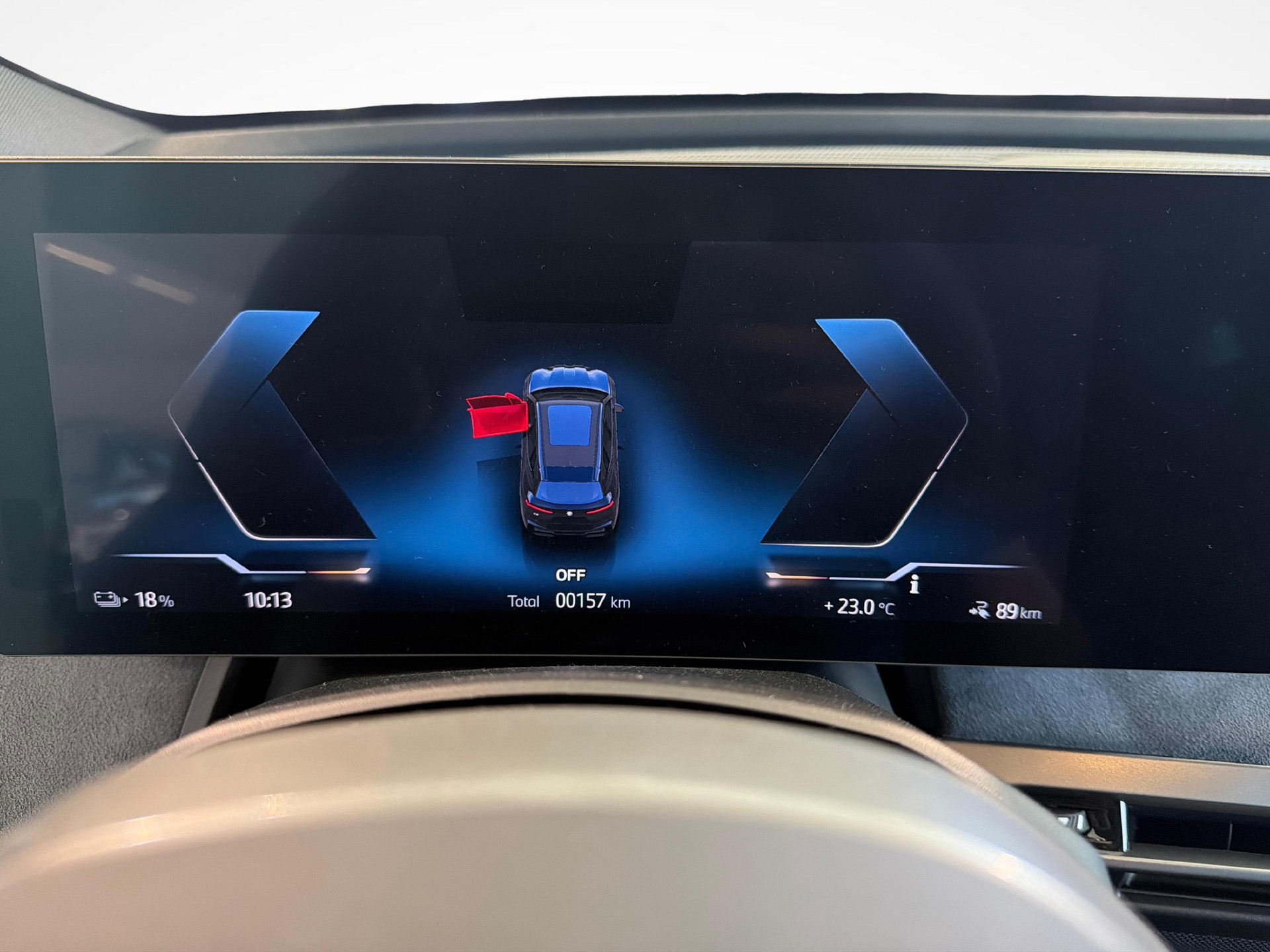 BMW iX xDrive60-image-14