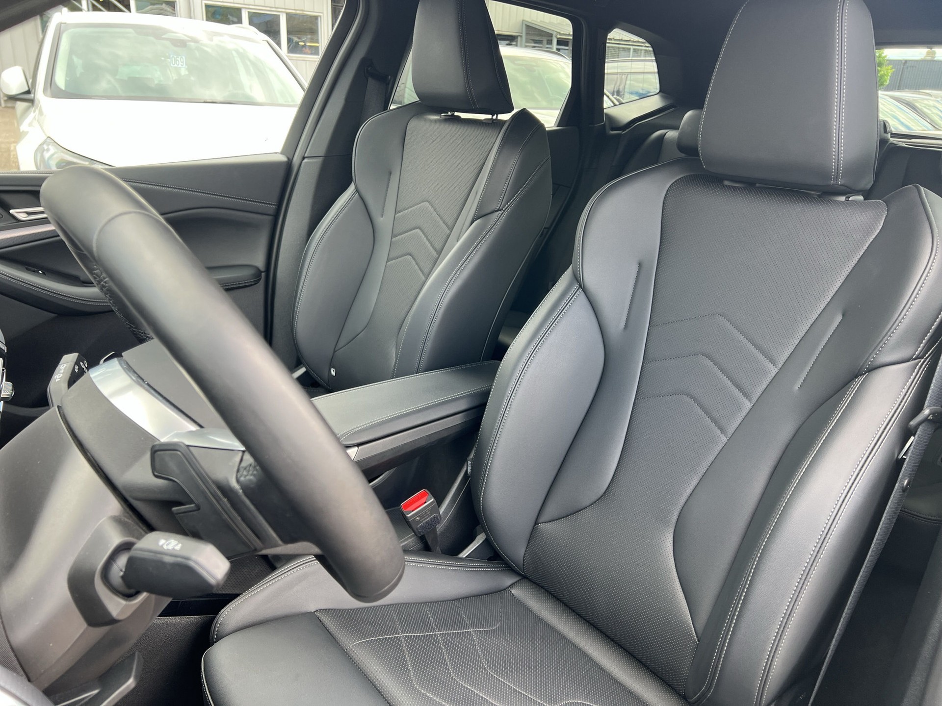 BMW 223i Active Tourer xDrive M Sport DKG-image-9