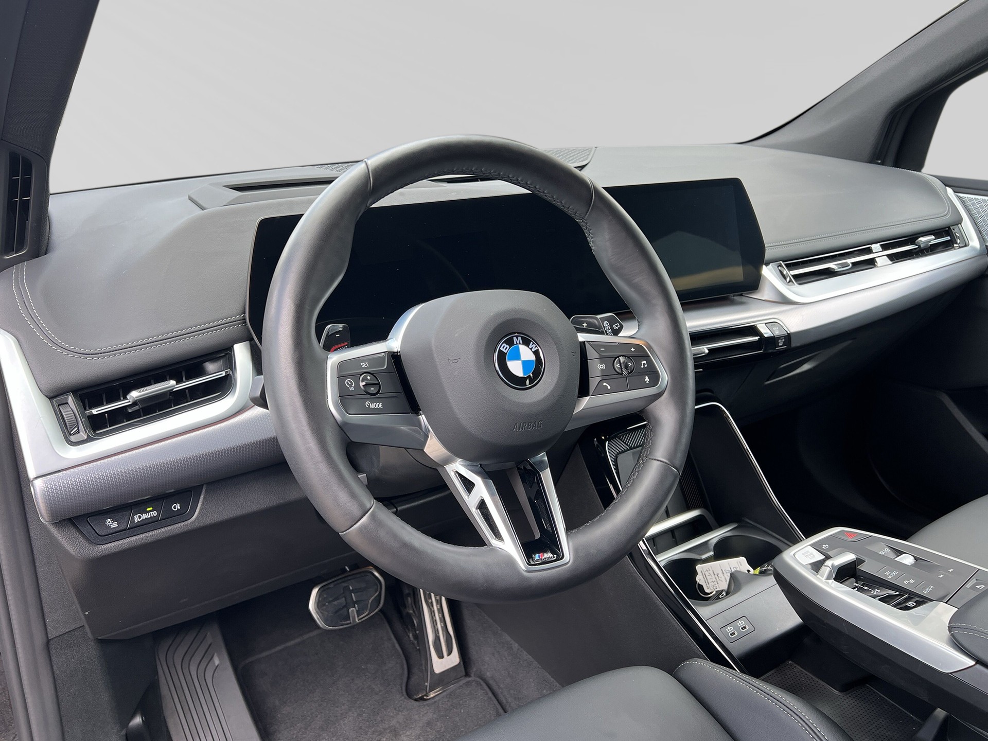 BMW 223i Active Tourer xDrive M Sport DKG-image-3