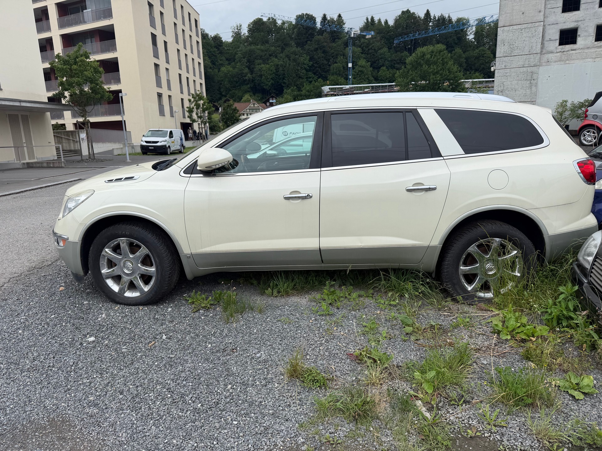 BUICK ENCLAVE-image-2