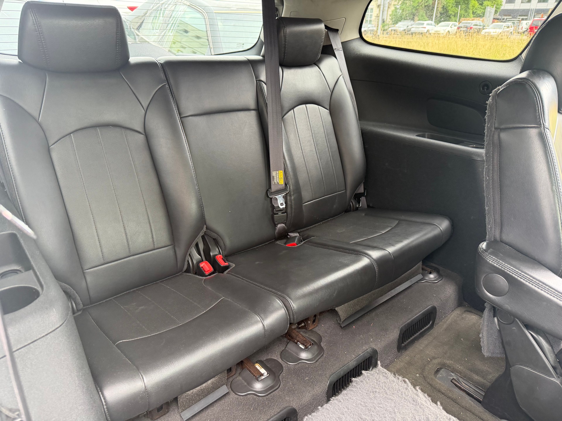BUICK ENCLAVE-image-11