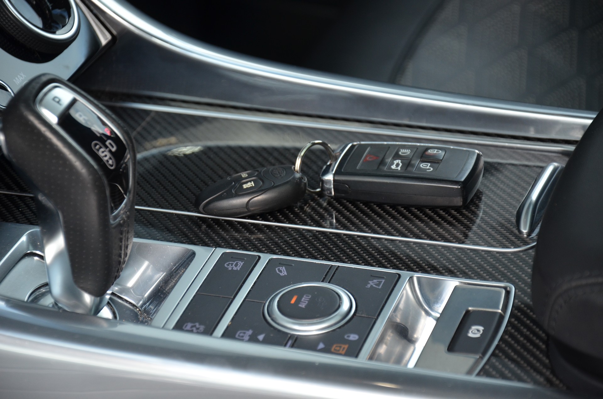 LAND ROVER Range Rover Sport 5.0 V8 S/C SVR Automatic-image-17