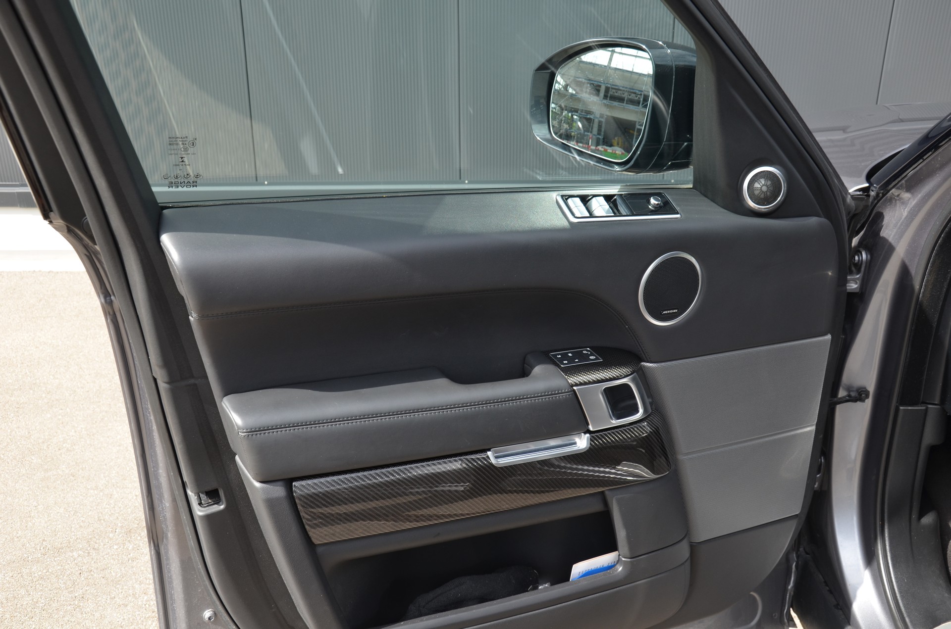 LAND ROVER Range Rover Sport 5.0 V8 S/C SVR Automatic-image-9