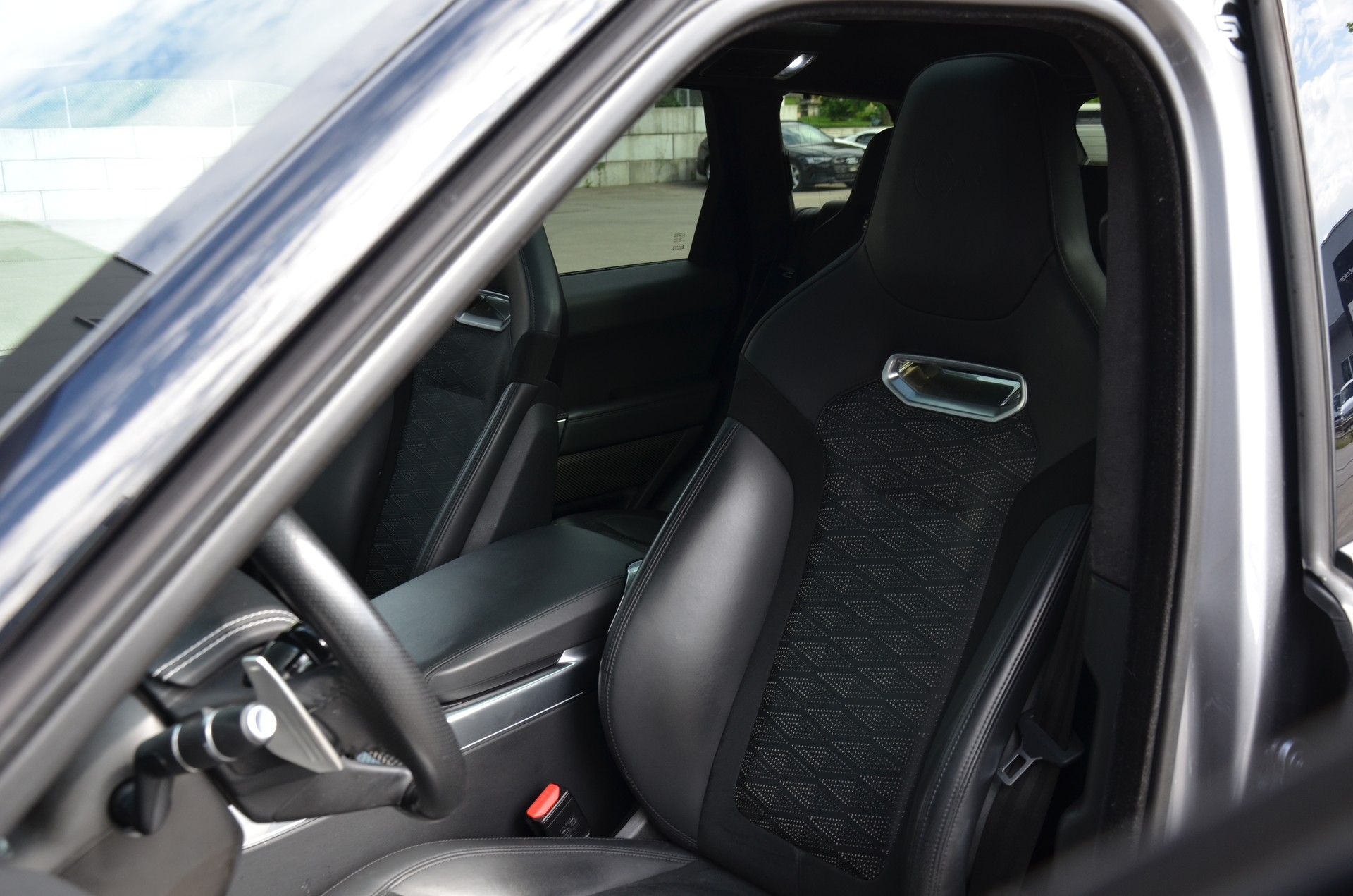 LAND ROVER Range Rover Sport 5.0 V8 S/C SVR Automatic-image-16