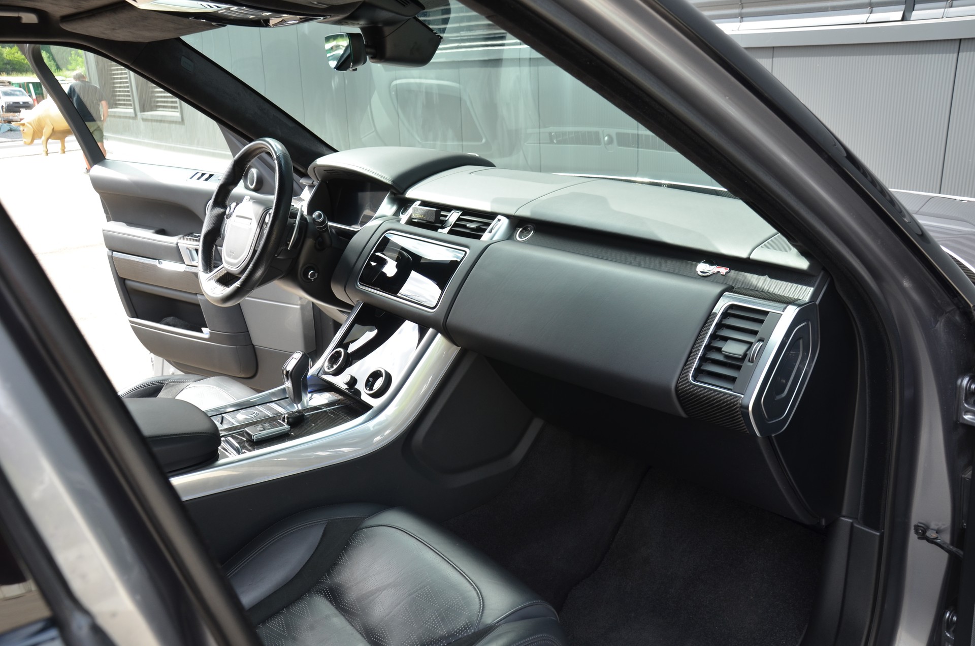 LAND ROVER Range Rover Sport 5.0 V8 S/C SVR Automatic-image-12