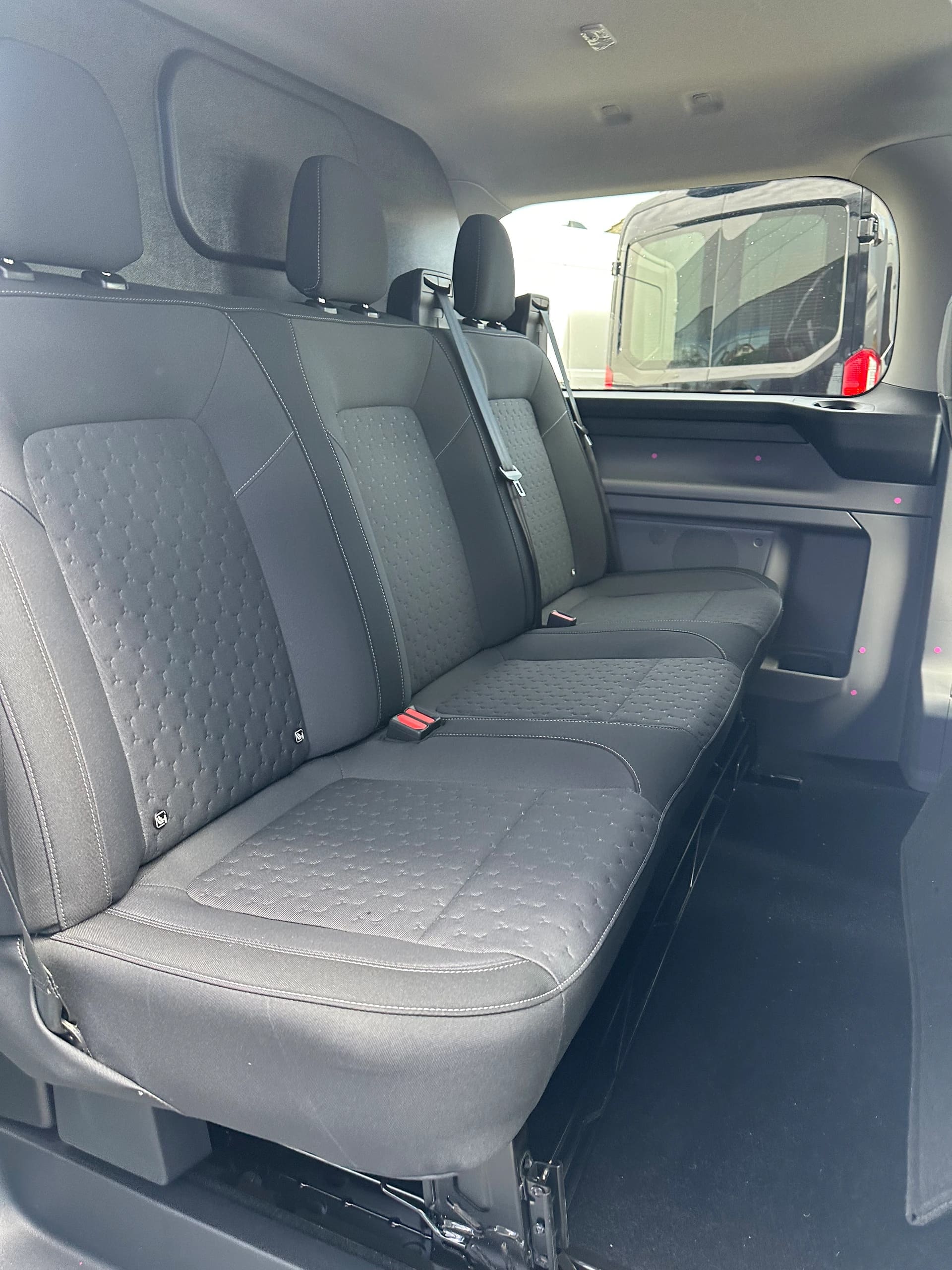 FORD Transit Custom Van 320 L2 2.0 Ltd./170CV/Aut.-image-14