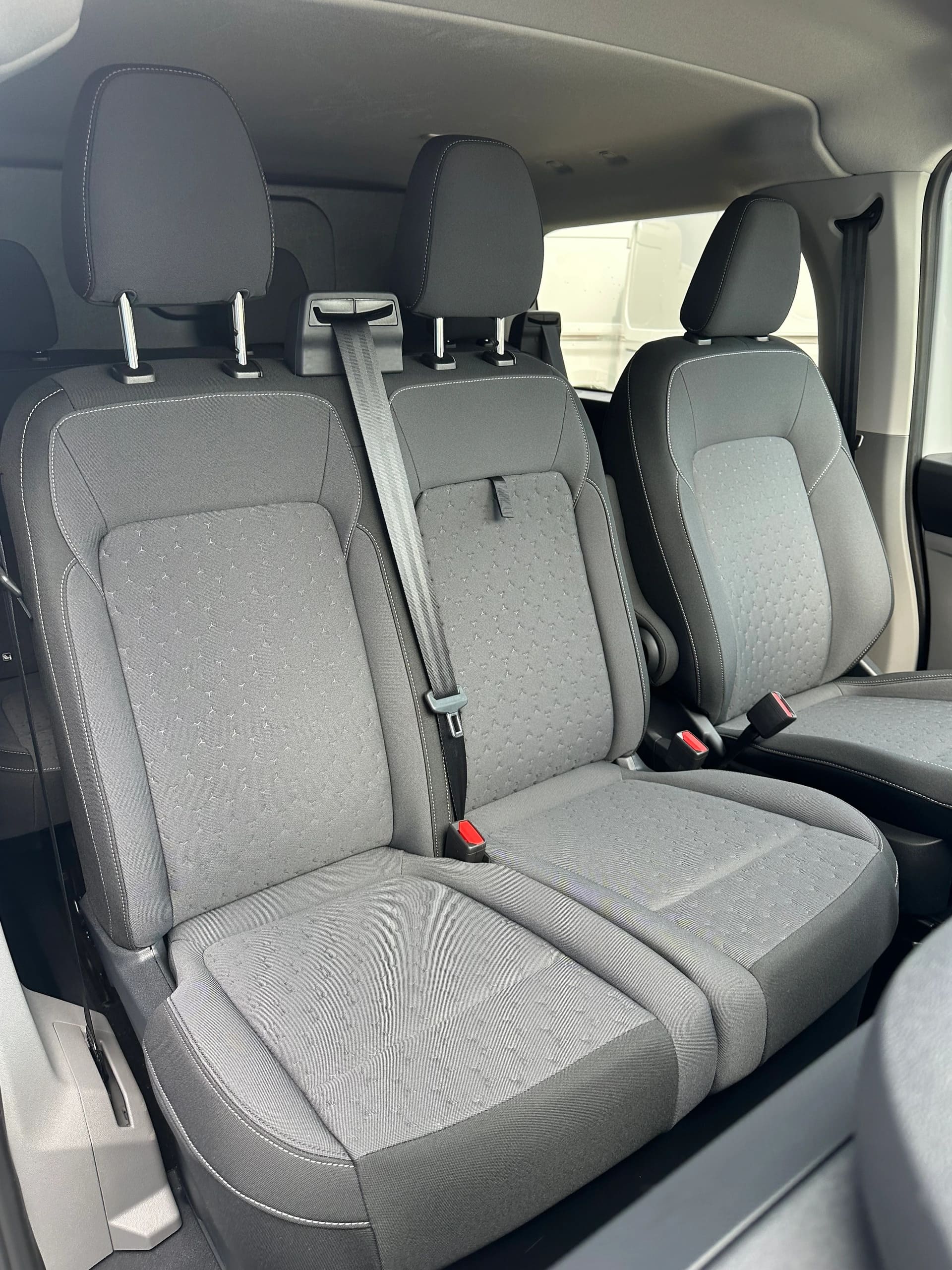 FORD Transit Custom Van 320 L2 2.0 Ltd./170CV/Aut.-image-13