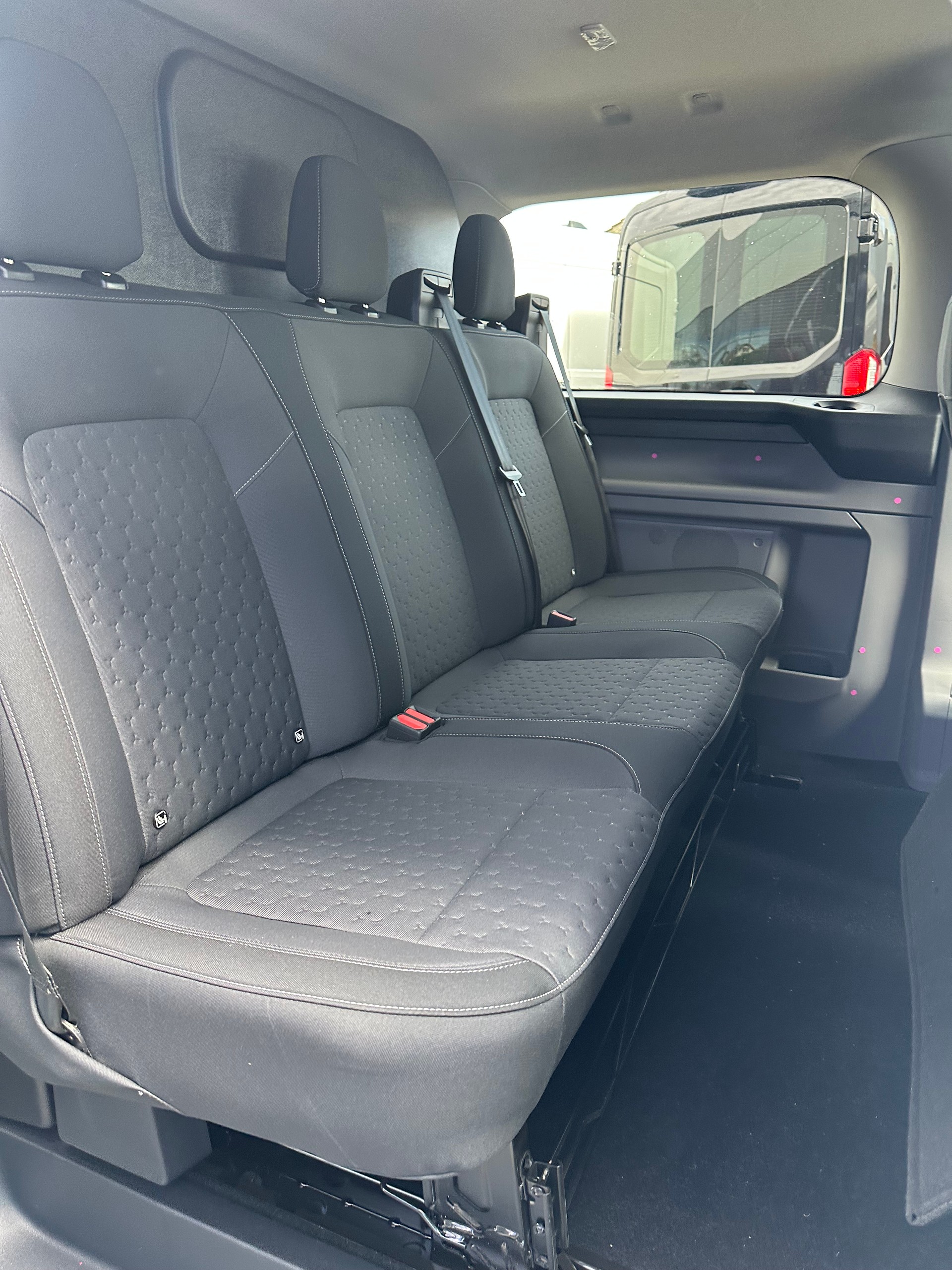 FORD Transit Custom Van 320 L2 2.0 Ltd./170CV/Aut.-image-11