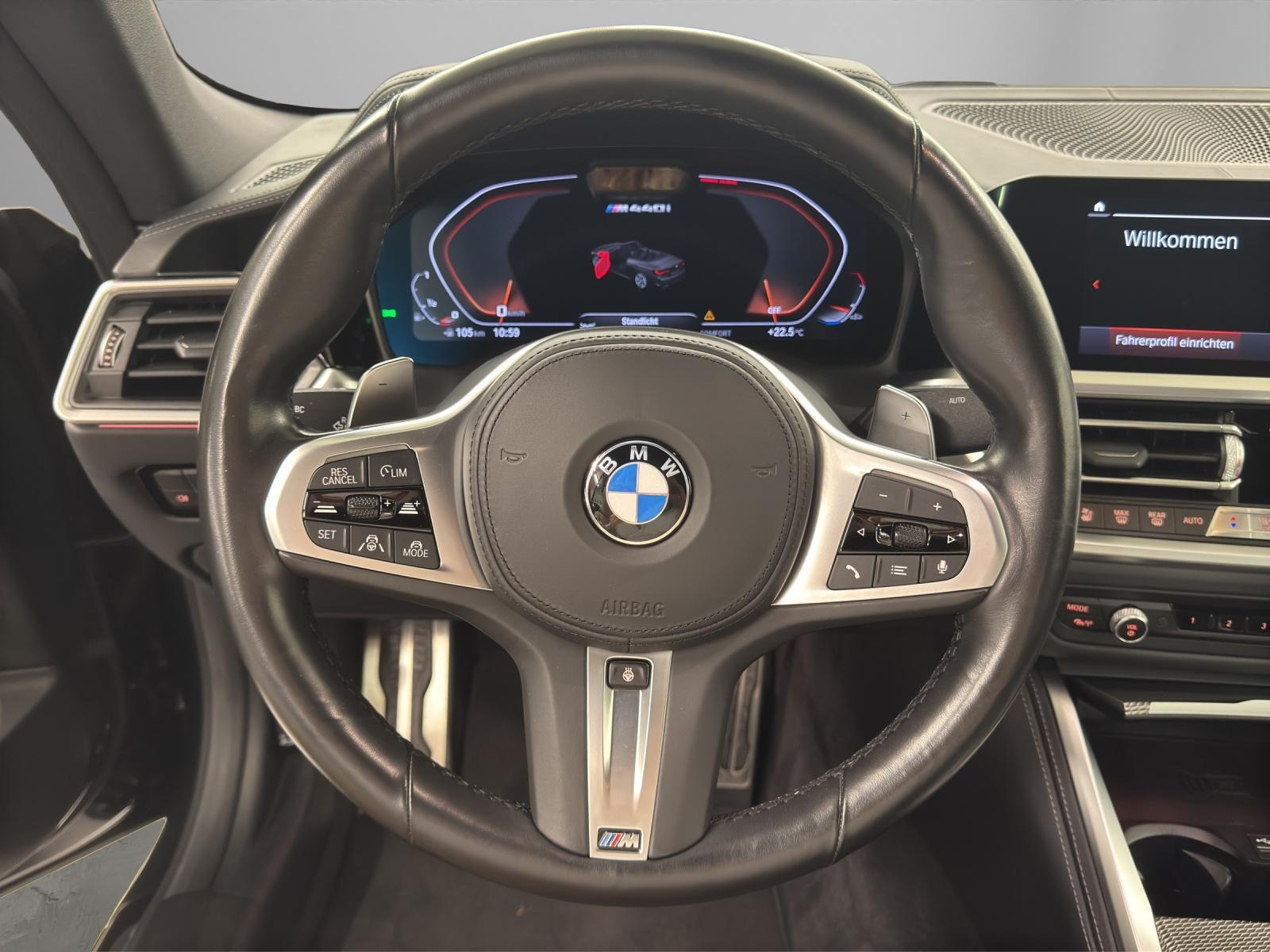BMW M440i xDrive Cabrio-image-15