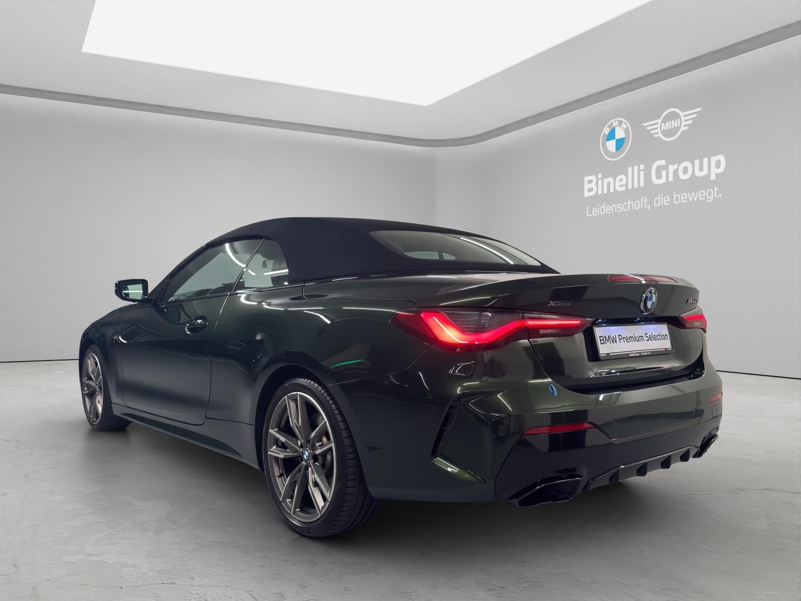 BMW M440i xDrive Cabrio-image-2