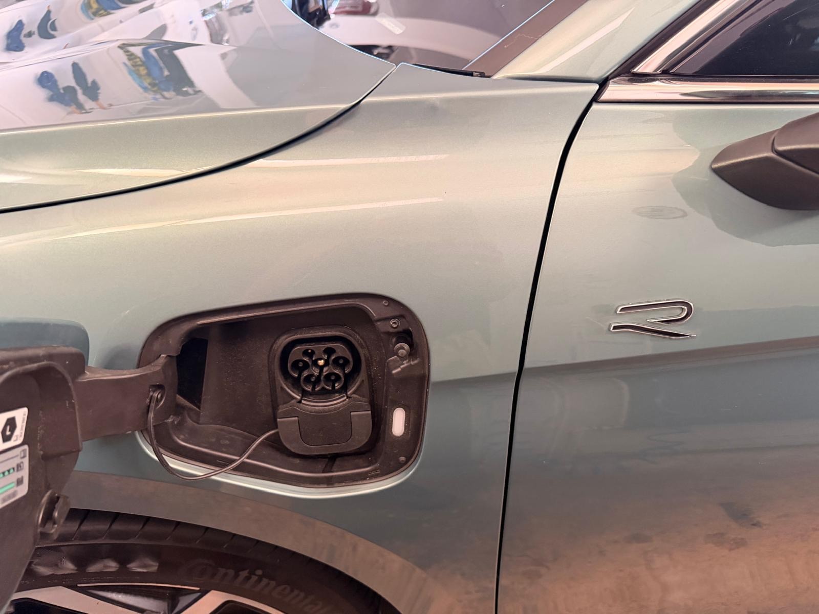 VW Passat Variant 1.5 TSI evo2 Plug-In- Hybrid R-Line DSG-image-13