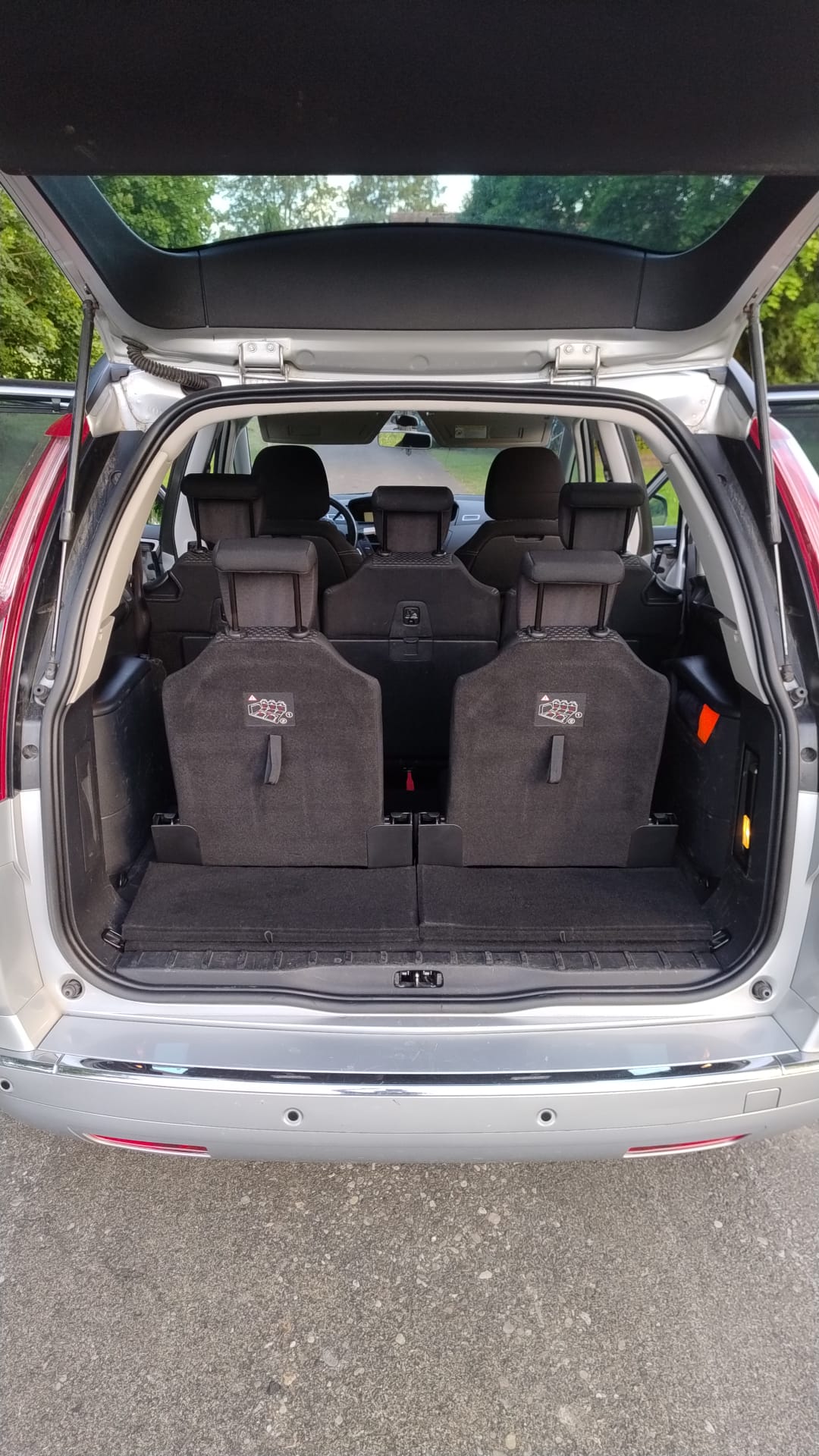 CITROEN C4 PICASSO 1.6i-image-7