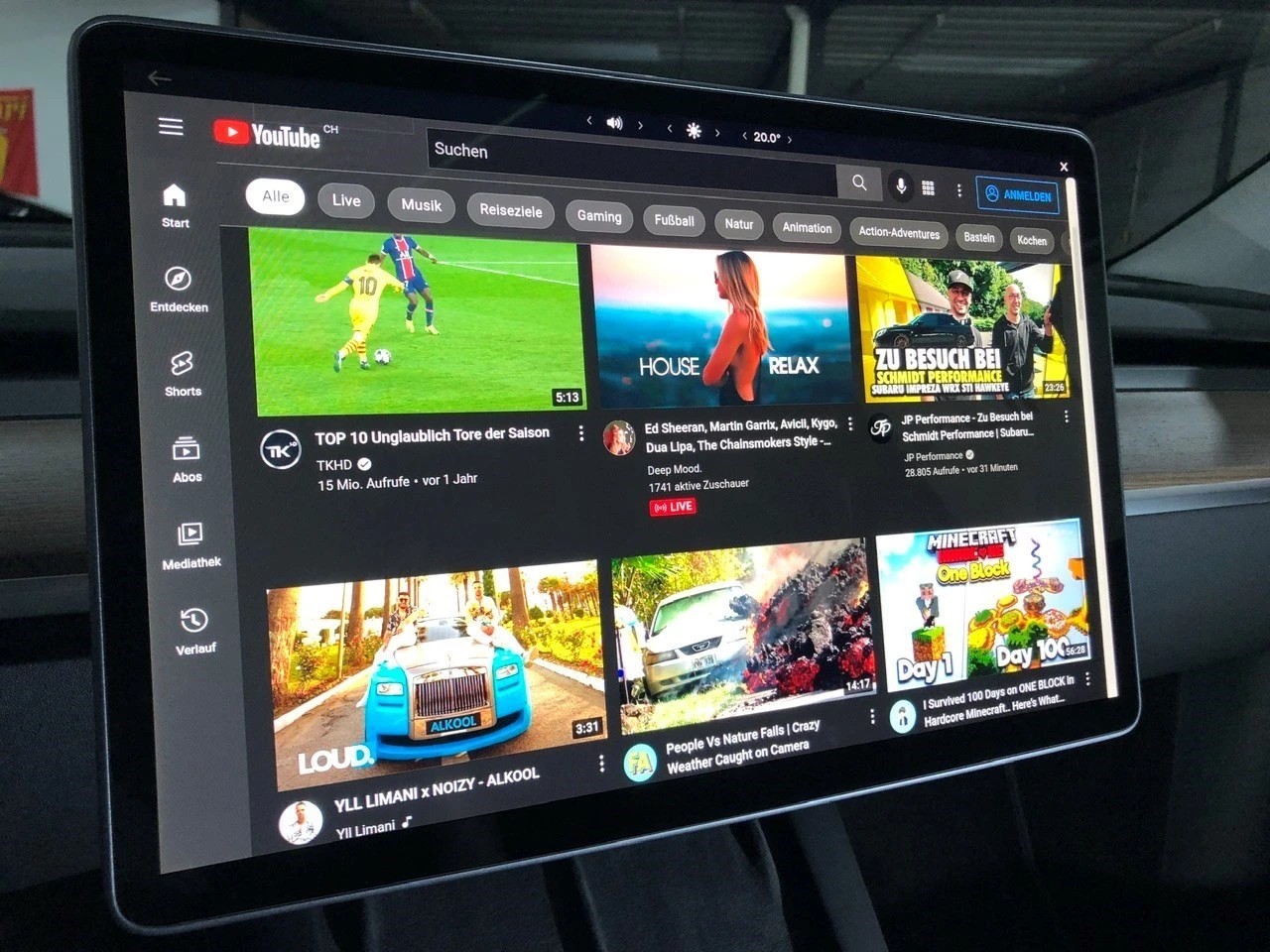 TESLA Model Y Long Range Allrad 514PS / Made in Berlin-image-17