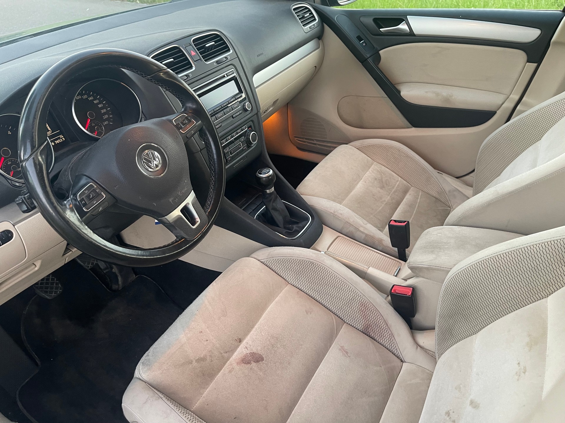 VW Golf 2.0 TDI Comfortline 4Motion-image-10
