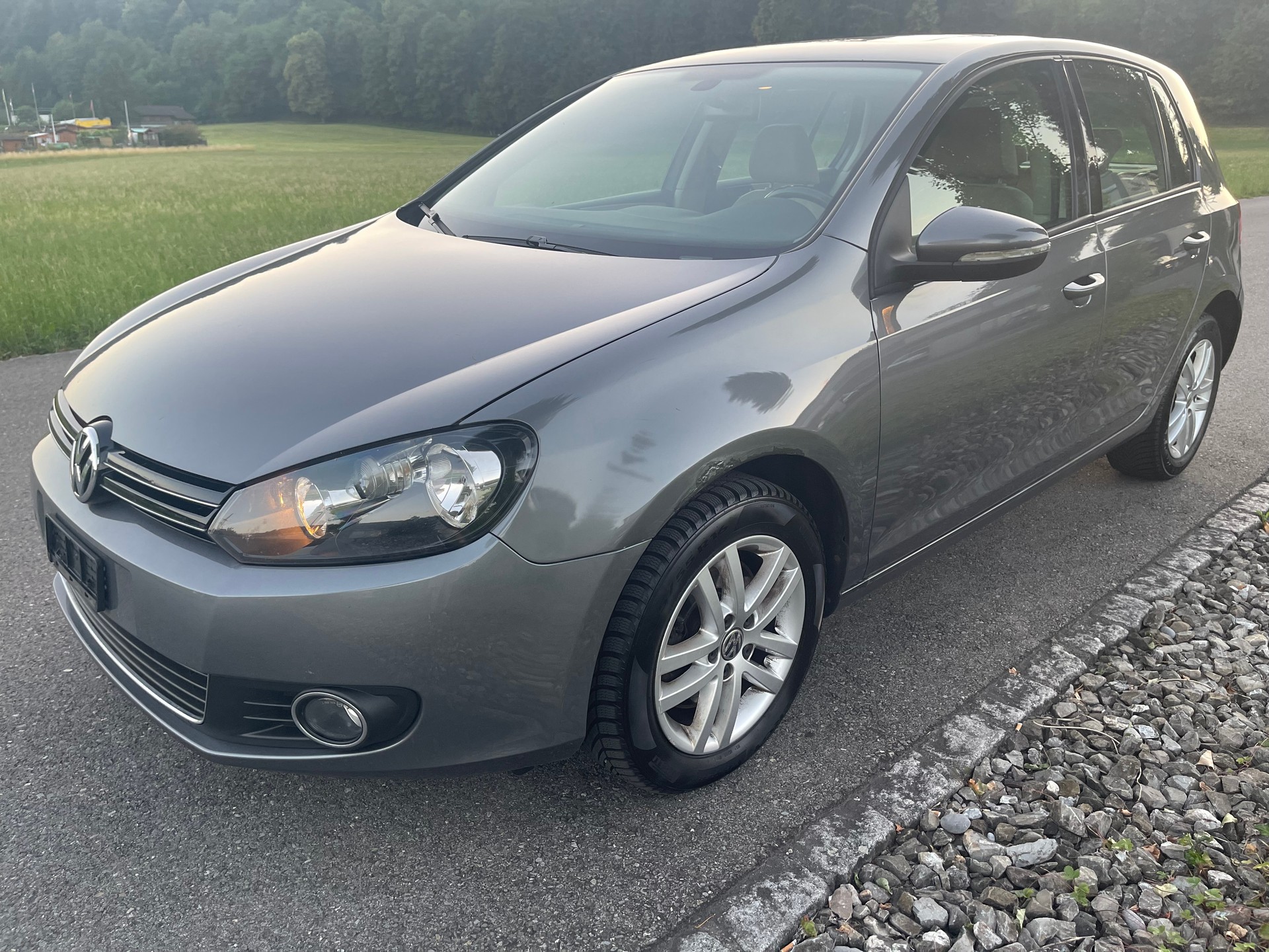 VW Golf 2.0 TDI Comfortline 4Motion-image-7