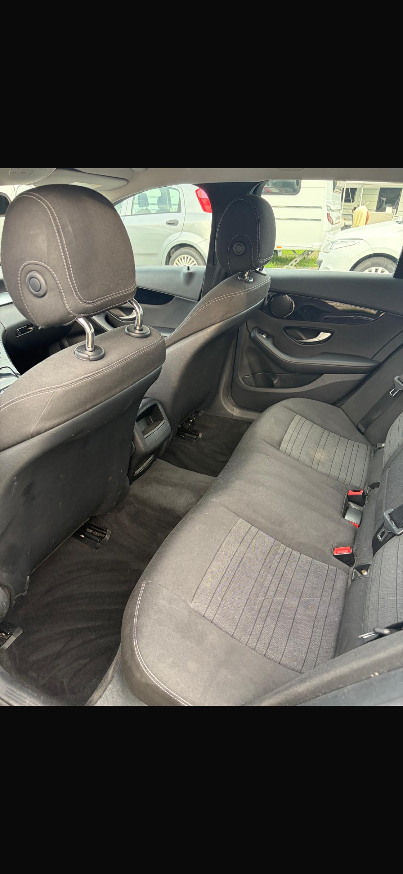 MERCEDES-BENZ C 220 d 4Matic 7G-Tronic-image-3