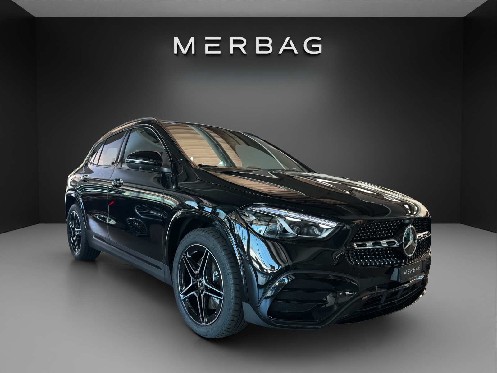 MERCEDES-BENZ GLA 250 4Matic Swiss Star-image-0