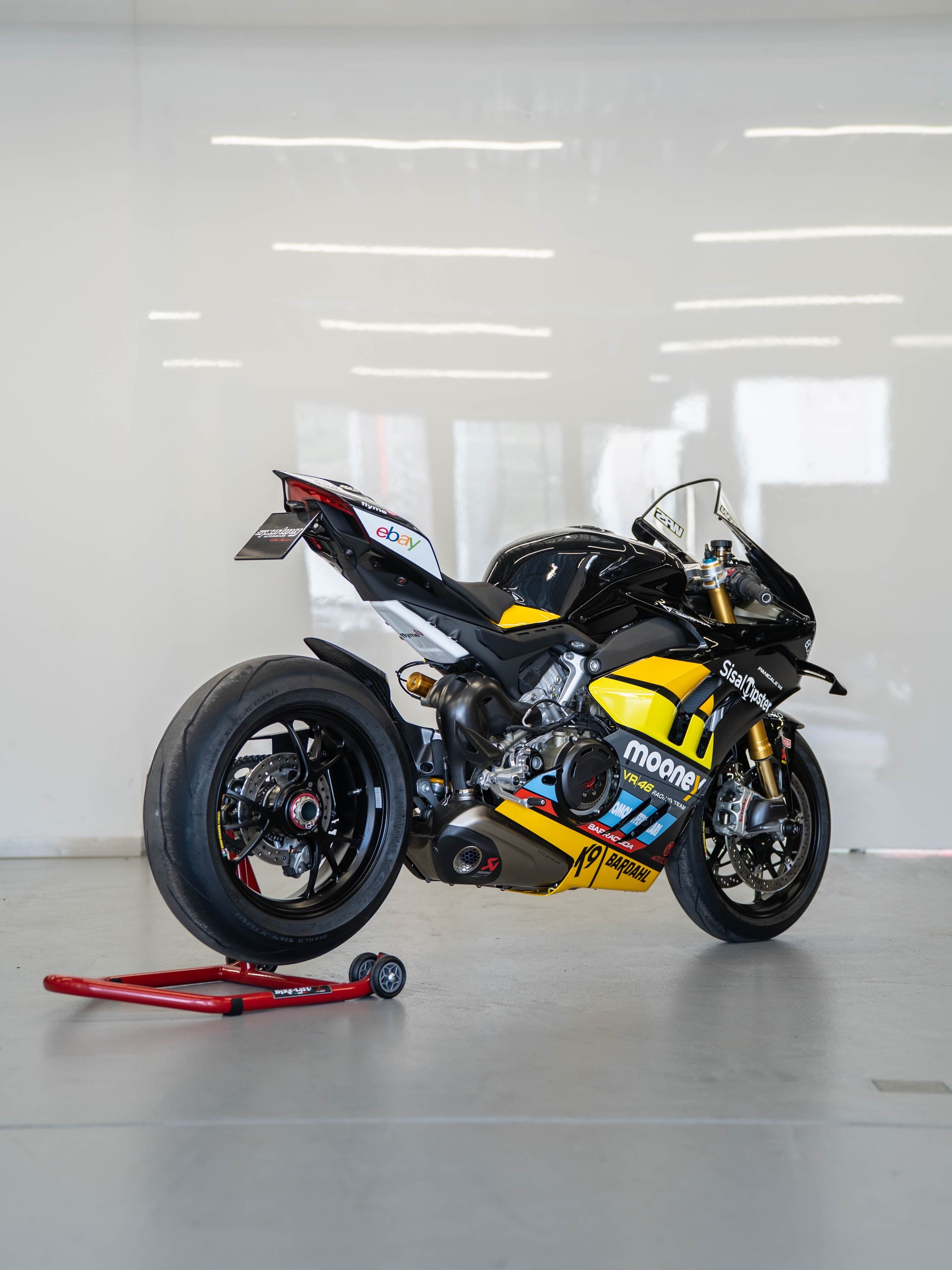 DUCATI Panigale V4 Bezzechi 68/72-image-1