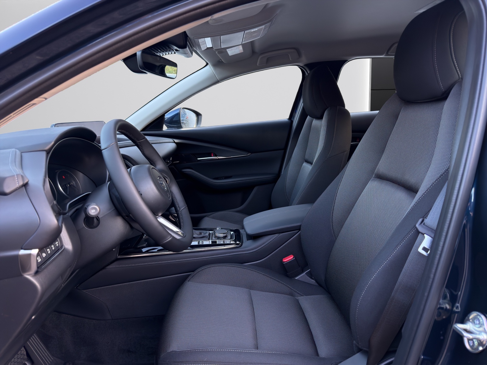 MAZDA CX-30 SKYACTIV-G 140 M Hybrid Centre Line FWD AT-image-7