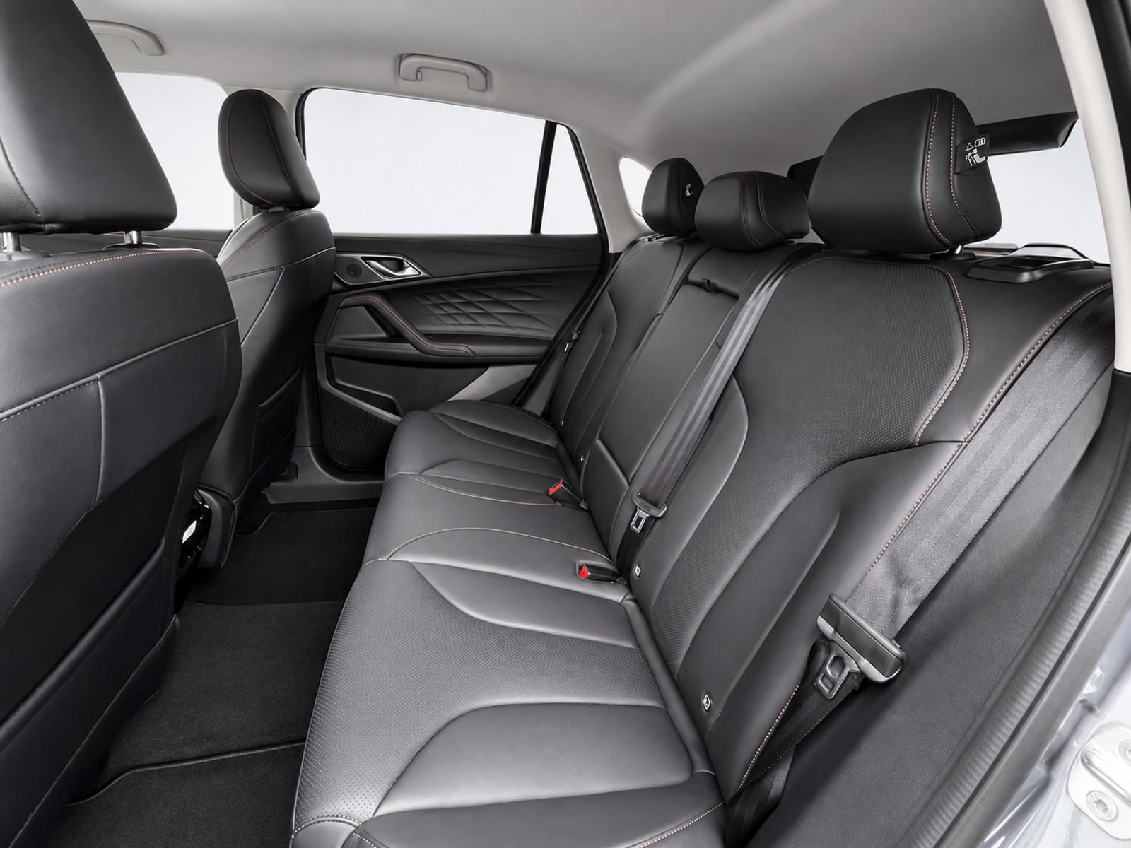 MG HS 1.5 T Hybrid+ Luxury *7 Jahre MG Garantie/150'000 km*-image-10