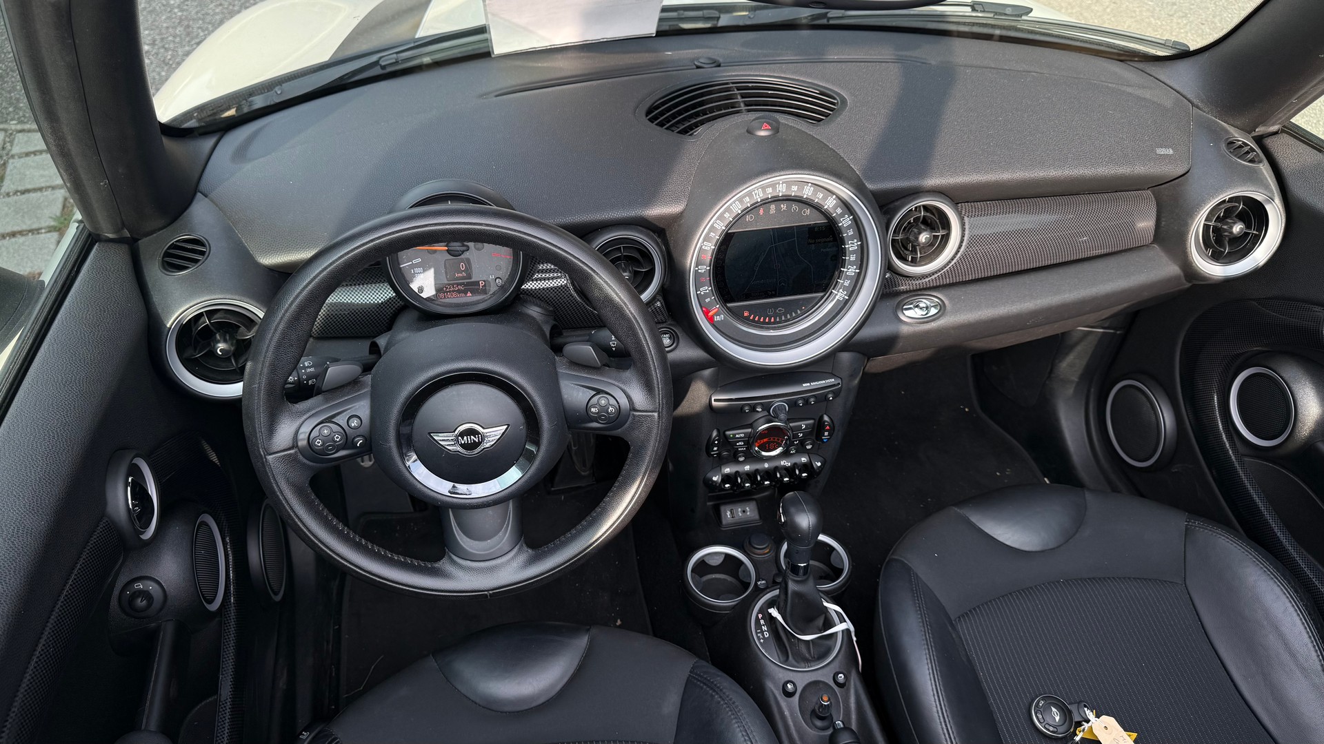 MINI Cooper S Cabriolet Steptronic-image-15
