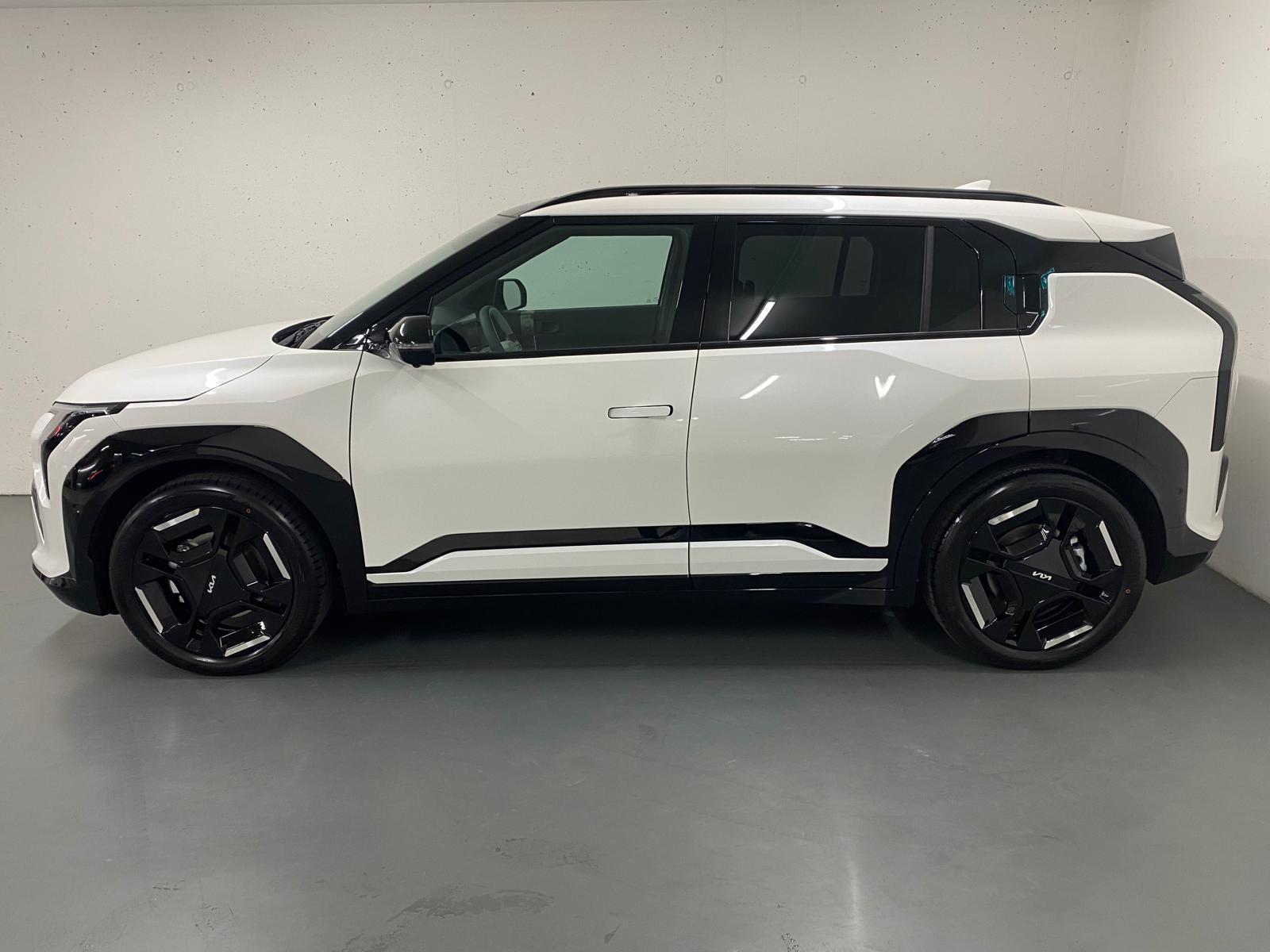 KIA EV3 81 kWh GT-Line-image-2