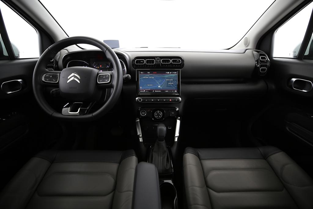 CITROEN C3 Aircross 1.2 PureTech 130 Shine Pack-image-4