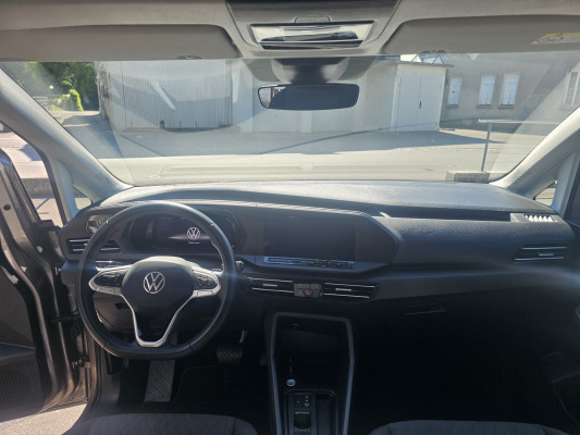 VW Caddy Max 1.5 TSI DSG mit Heckrollstuhlrampe-image-14