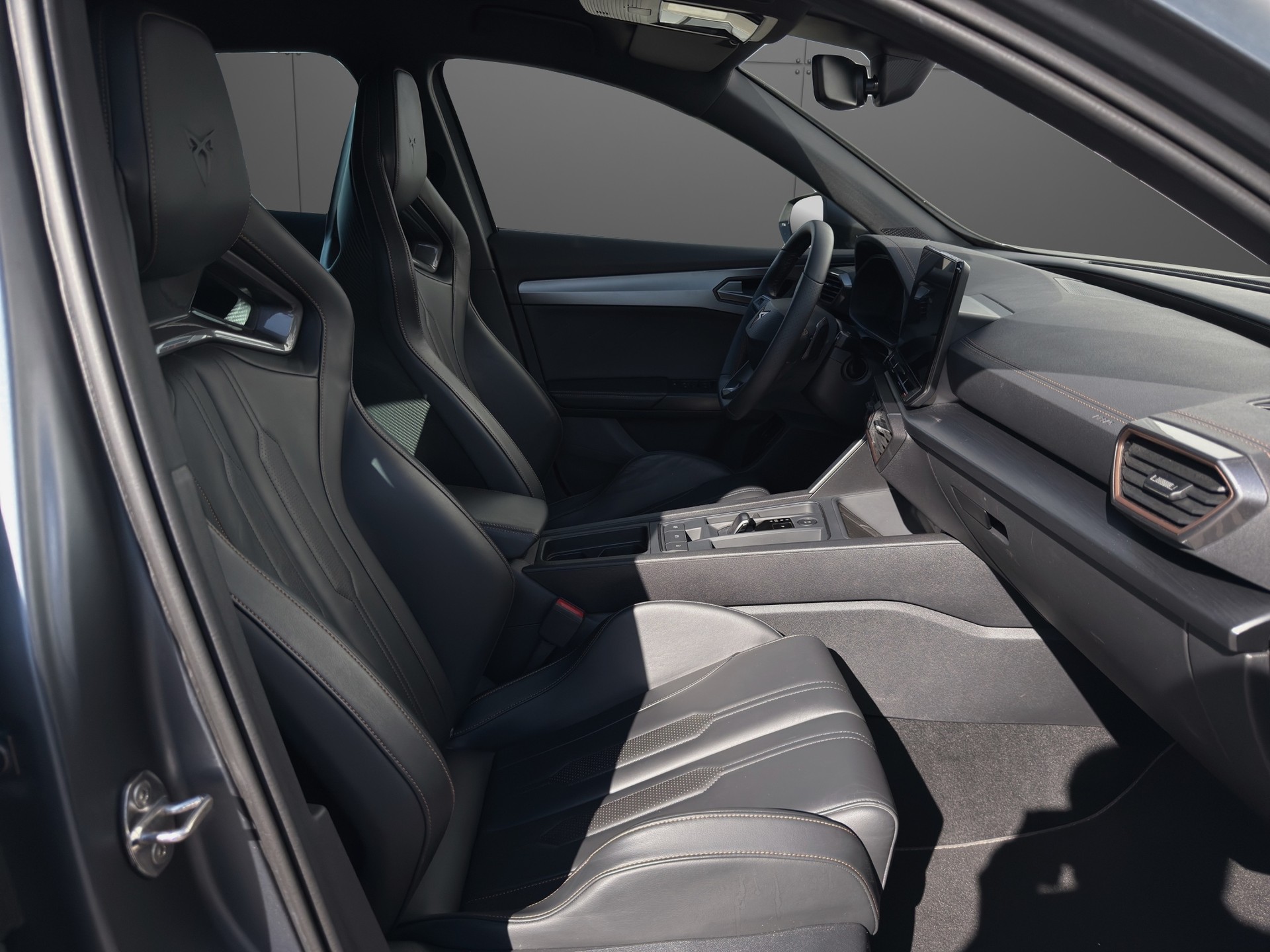CUPRA Formentor 2.5TSI VZ5 4Drive DSG-image-10