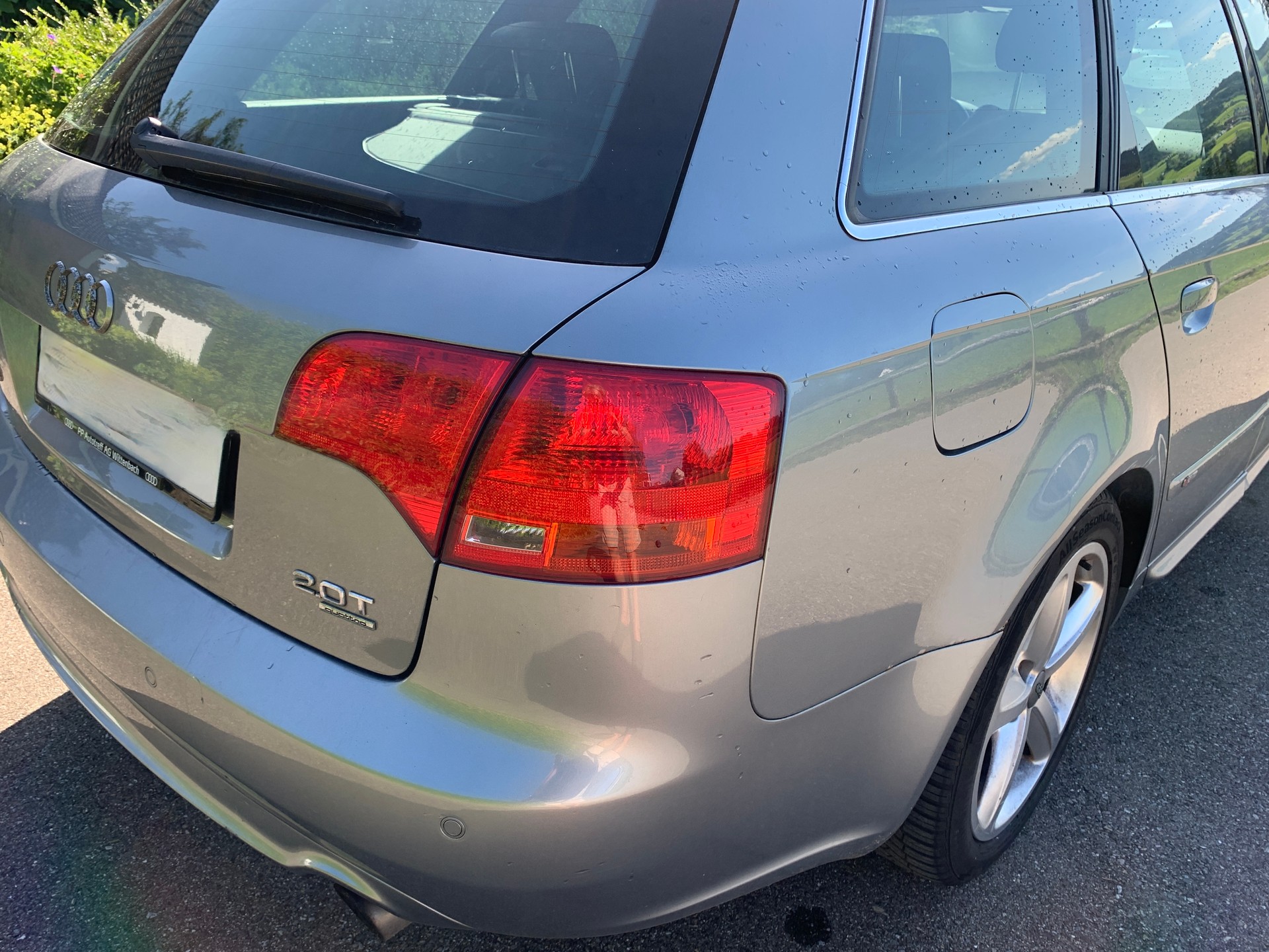 AUDI 2.0 T quattro-image-5