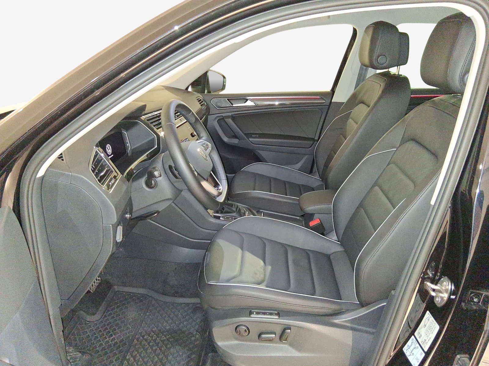 VW Tiguan 2.0 TDI SCR Elegance 4Motion DSG-image-7