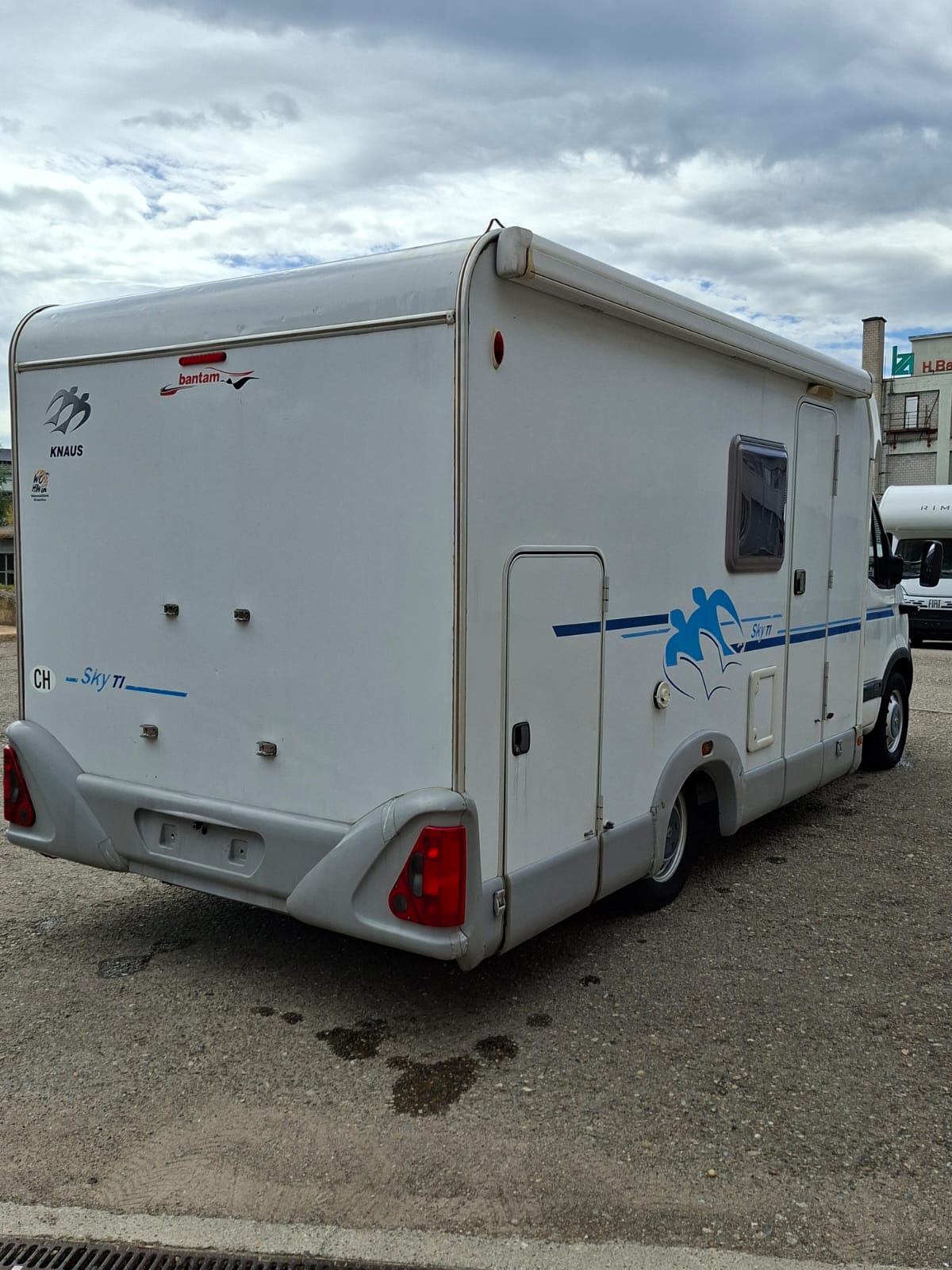 RENAULT Knaus Tabbert R15-image-3