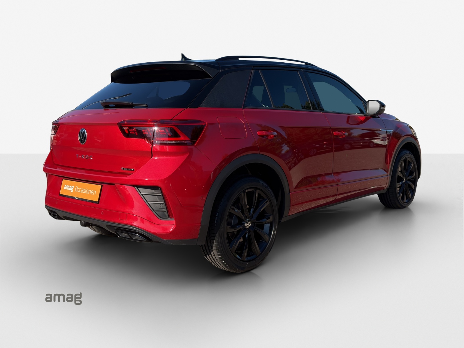 VW T-Roc 2.0 TSI R-Line DSG 4Motion-image-4