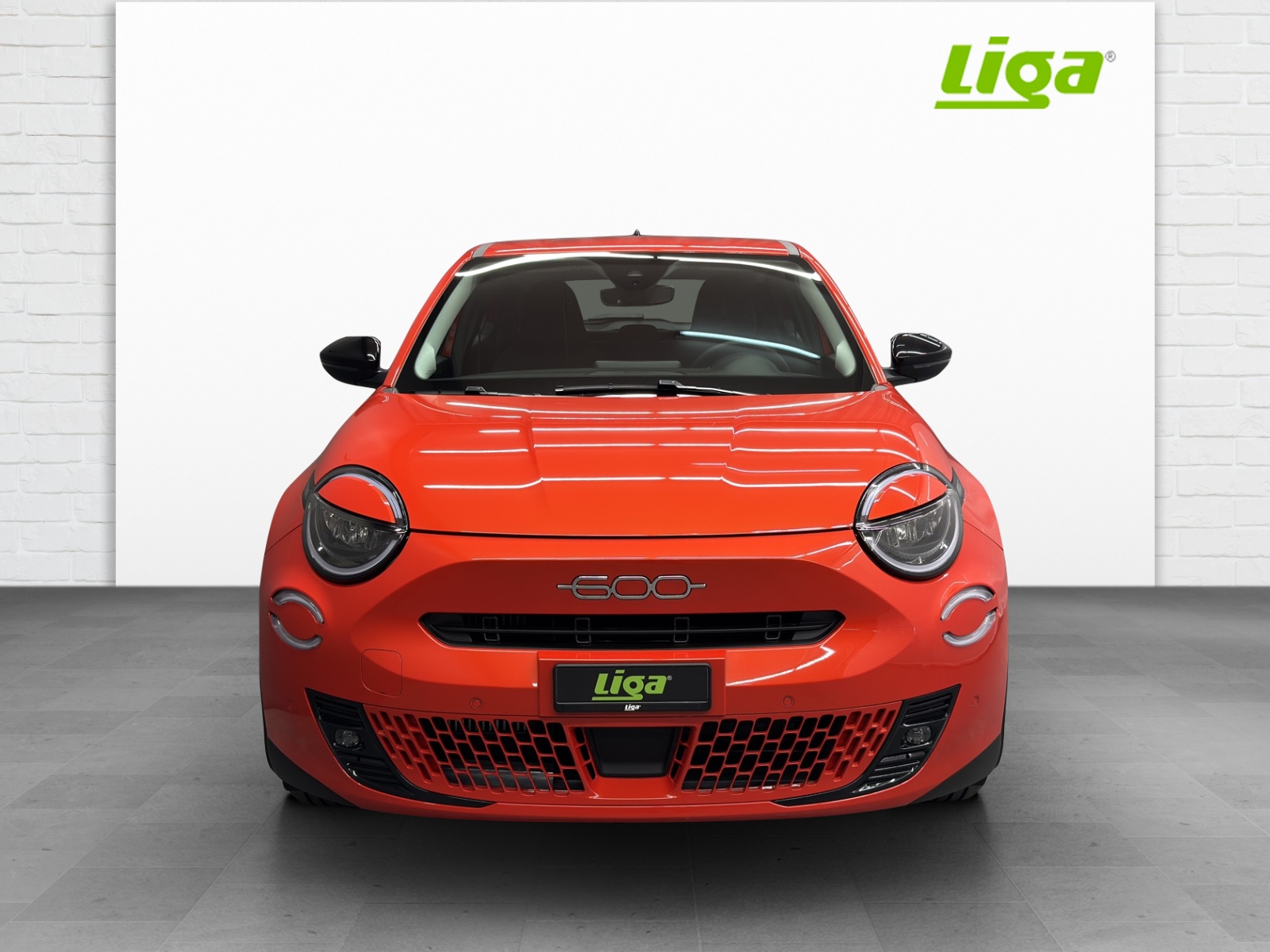 FIAT 600 1.2 Hybrid Cult C&S&W-image-1