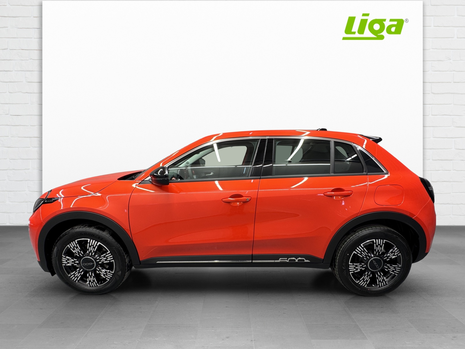 FIAT 600 1.2 Hybrid Cult C&S&W-image-2