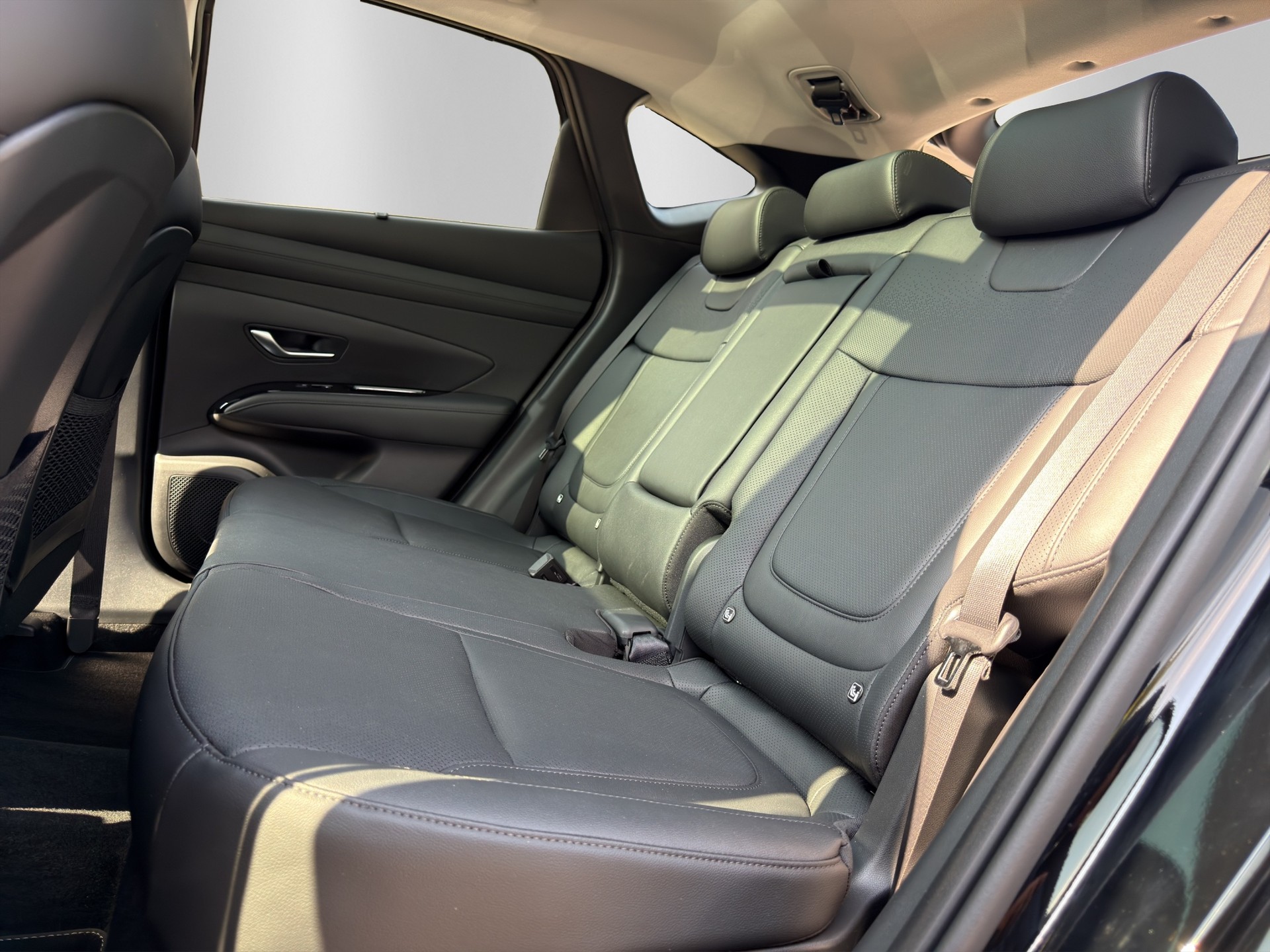 HYUNDAI Tucson 1.6 HEV VeSwEd 4WD-image-10