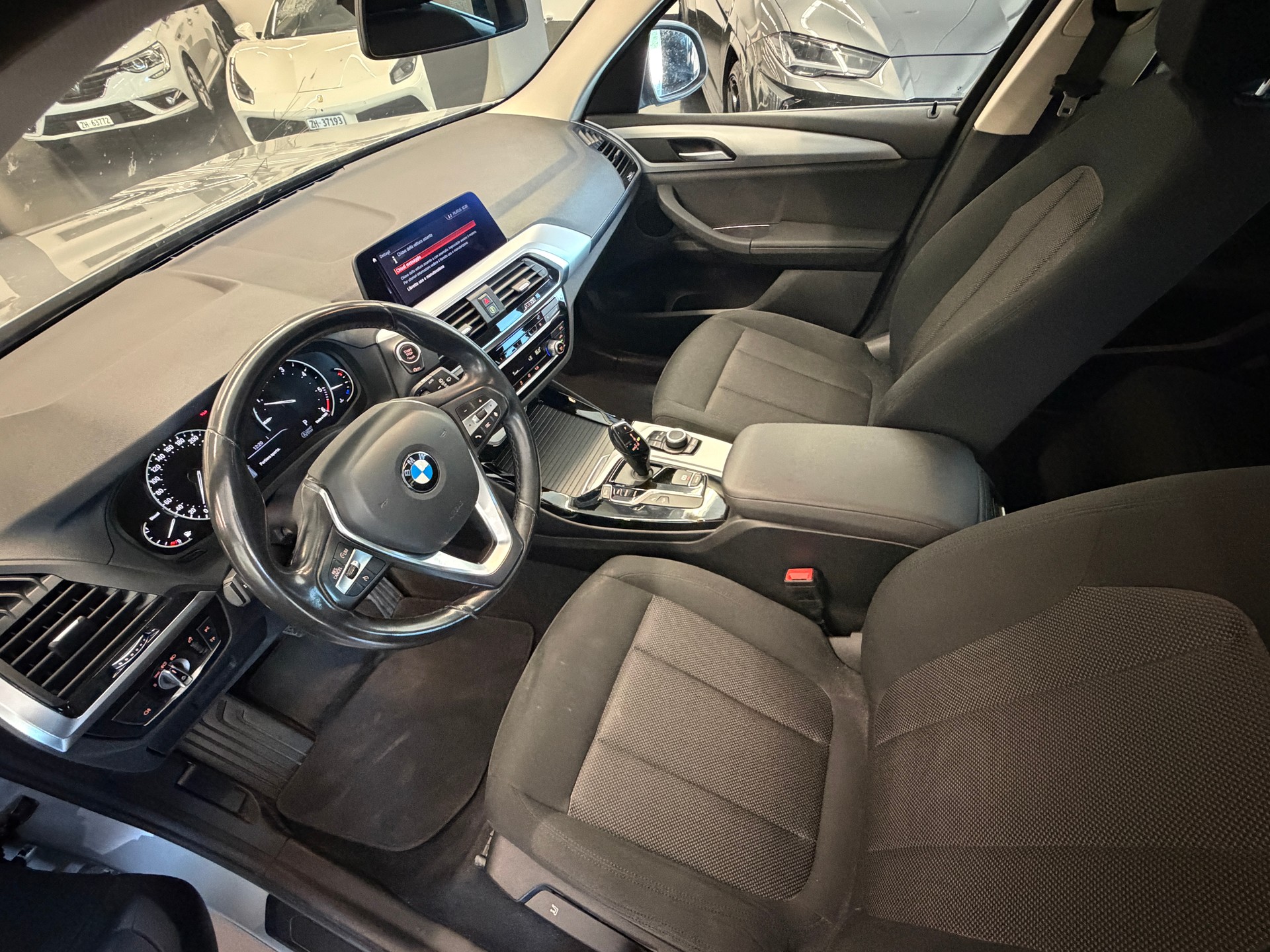 BMW X3 xDrive 20d Individual xLine Steptronic-image-5