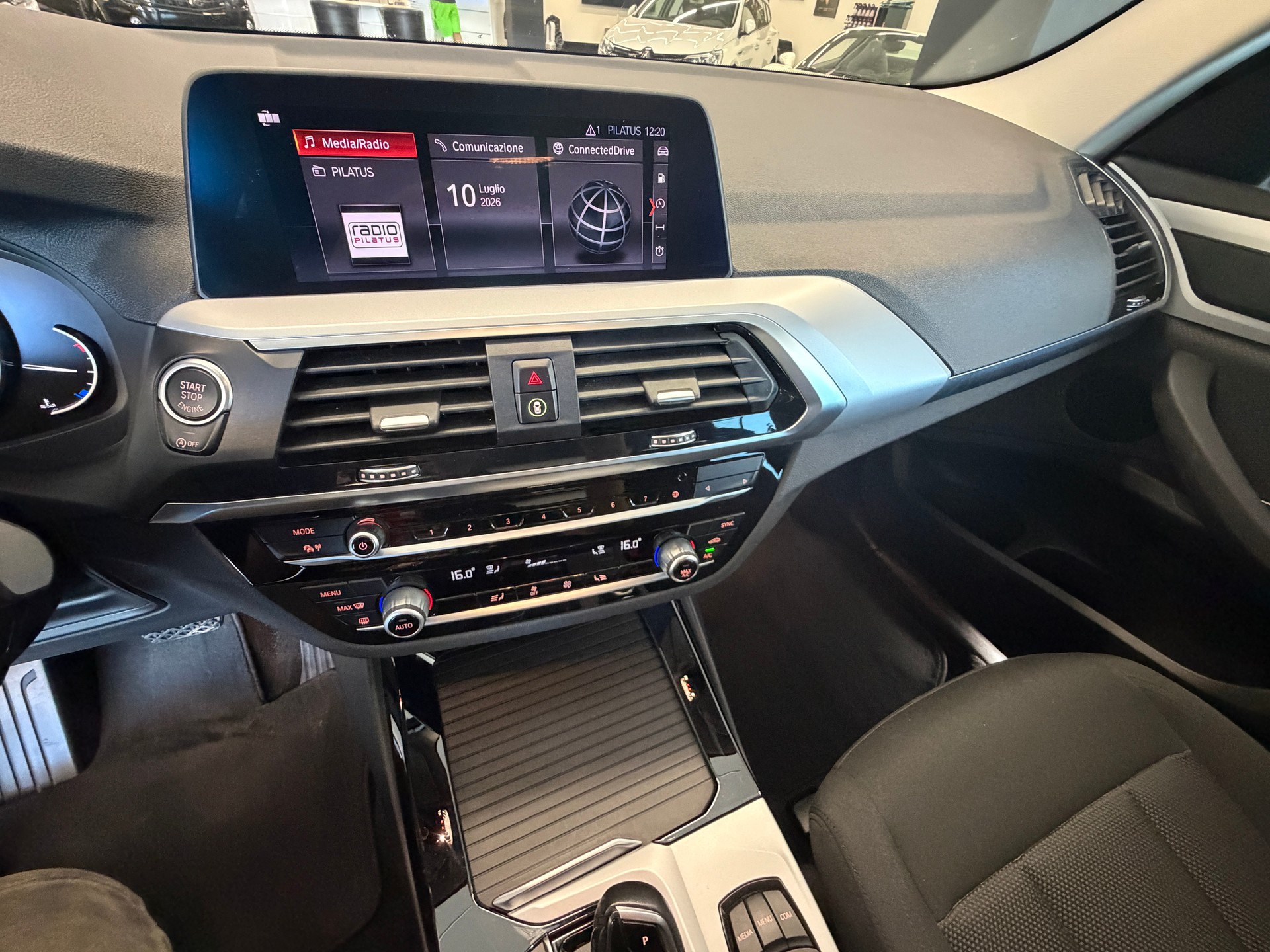 BMW X3 xDrive 20d Individual xLine Steptronic-image-6