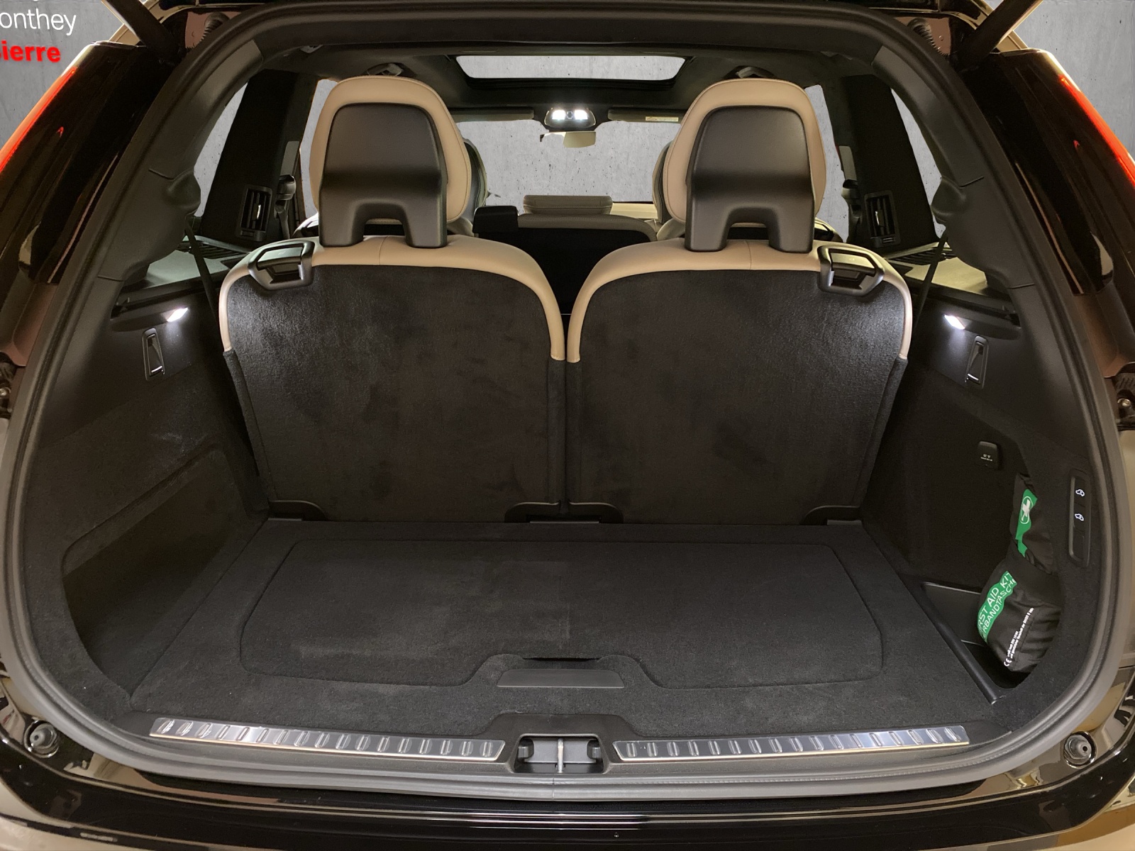VOLVO XC90 T8 eAWD PluginHybrid Ultra Dark Xclusive Geartronic-image-13