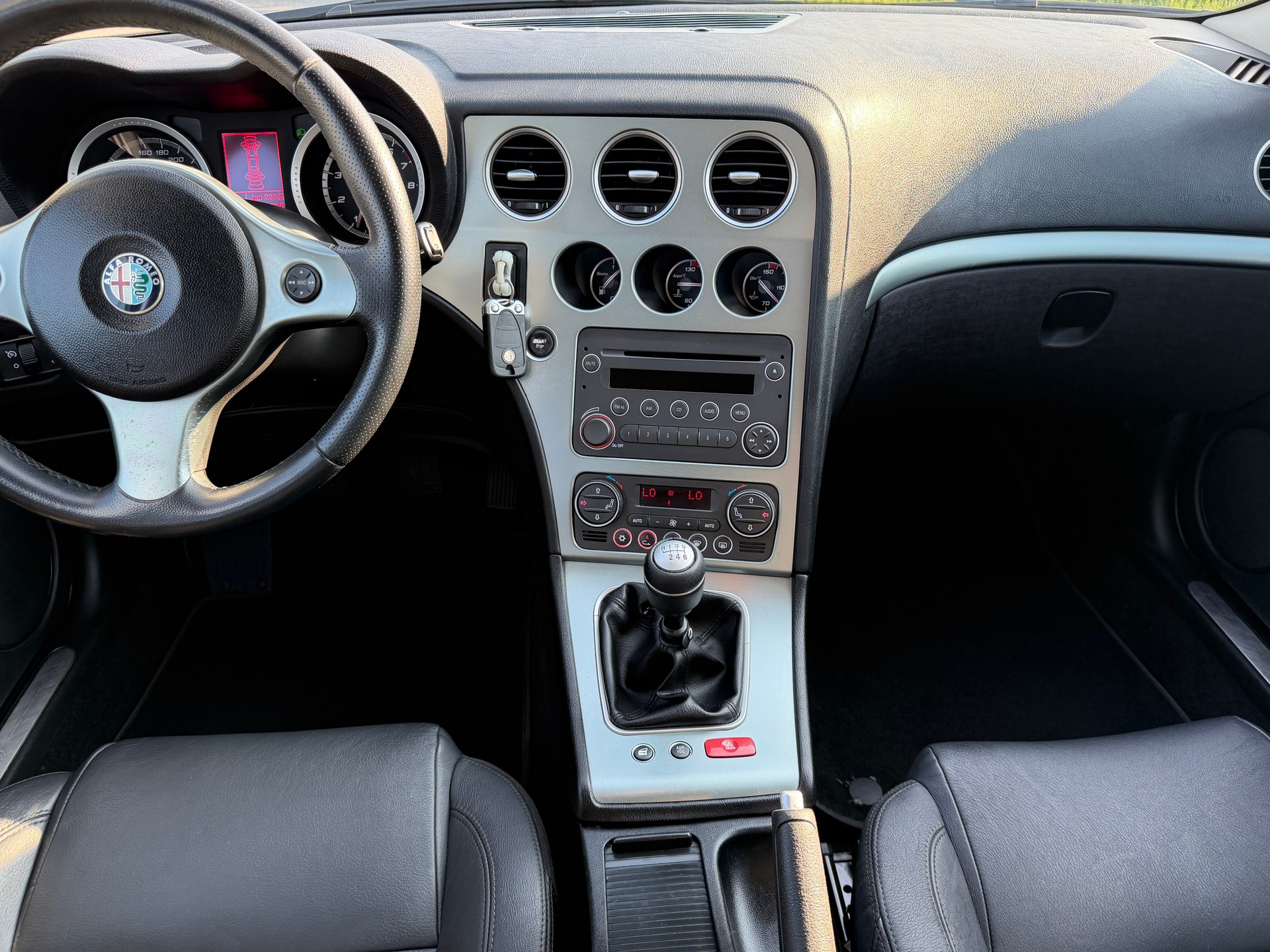 ALFA ROMEO 159 3.2 JTS TI-image-14