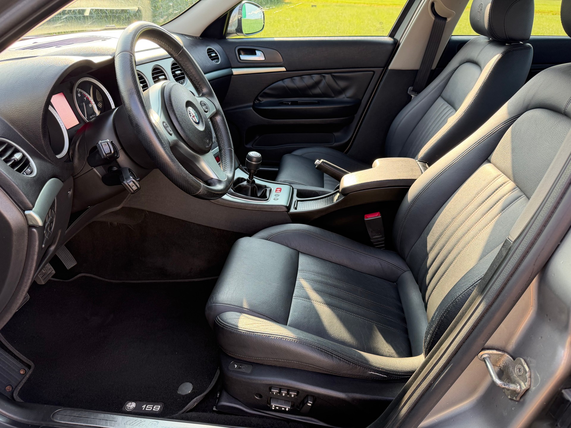 ALFA ROMEO 159 3.2 JTS TI-image-7