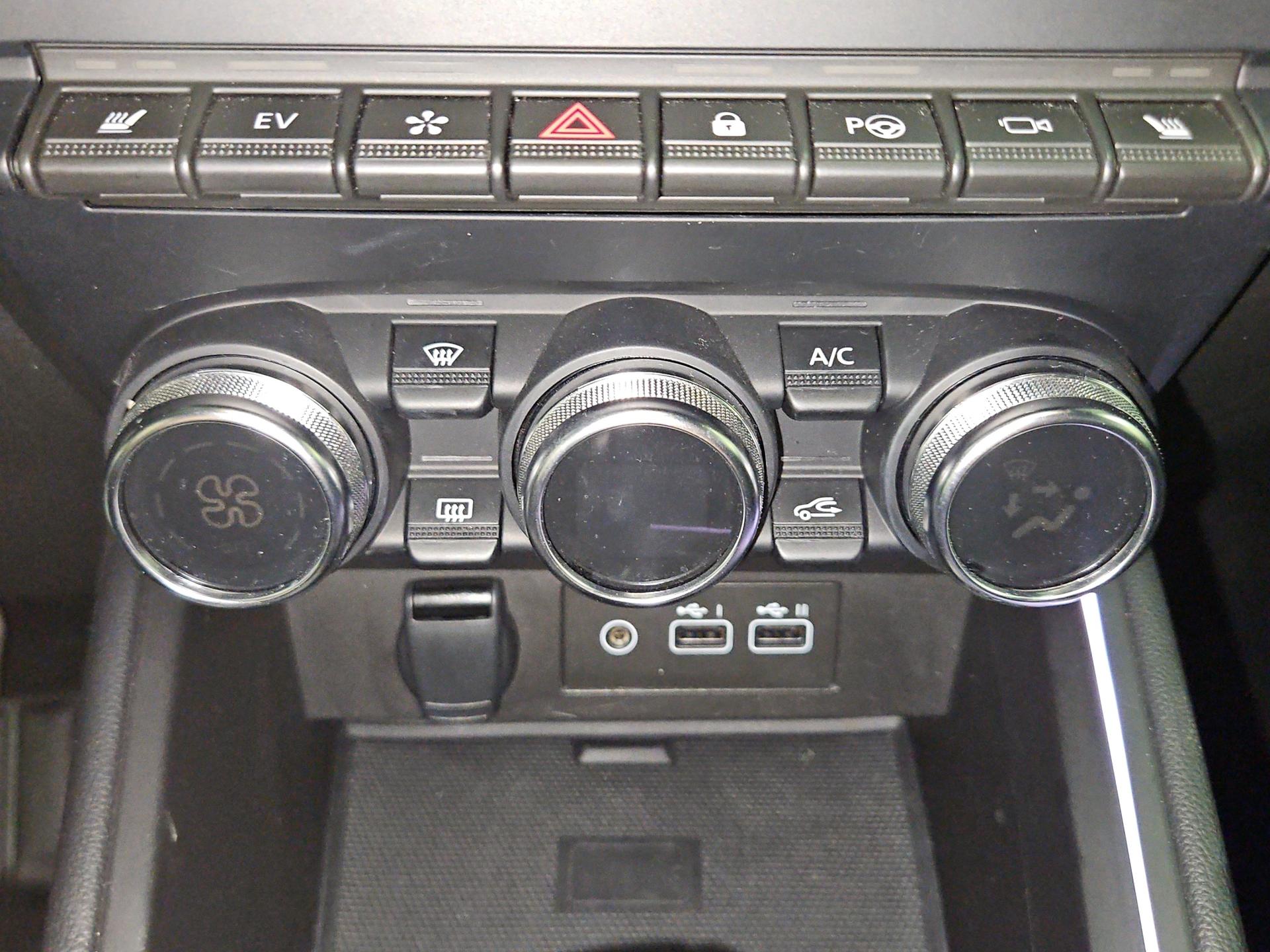RENAULT Clio 1.6 E-Tech Esprit Alpine-image-20