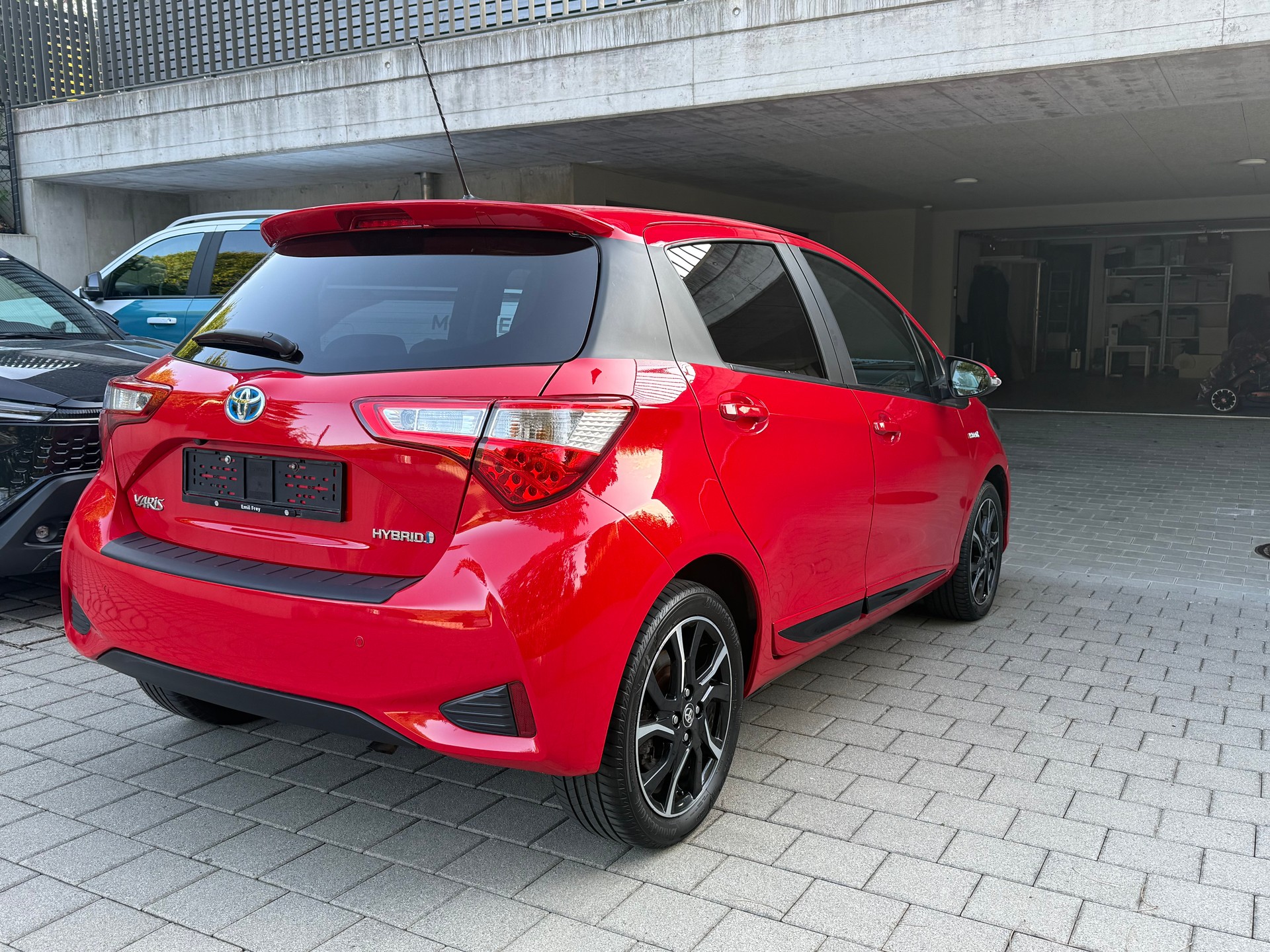 TOYOTA 1.5 VVT-i HSD Trend-image-3
