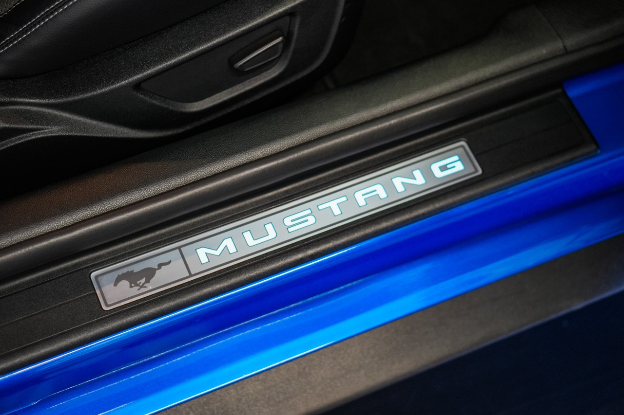 FORD Mustang Fastback 5.0 V8 GT Automat-image-28