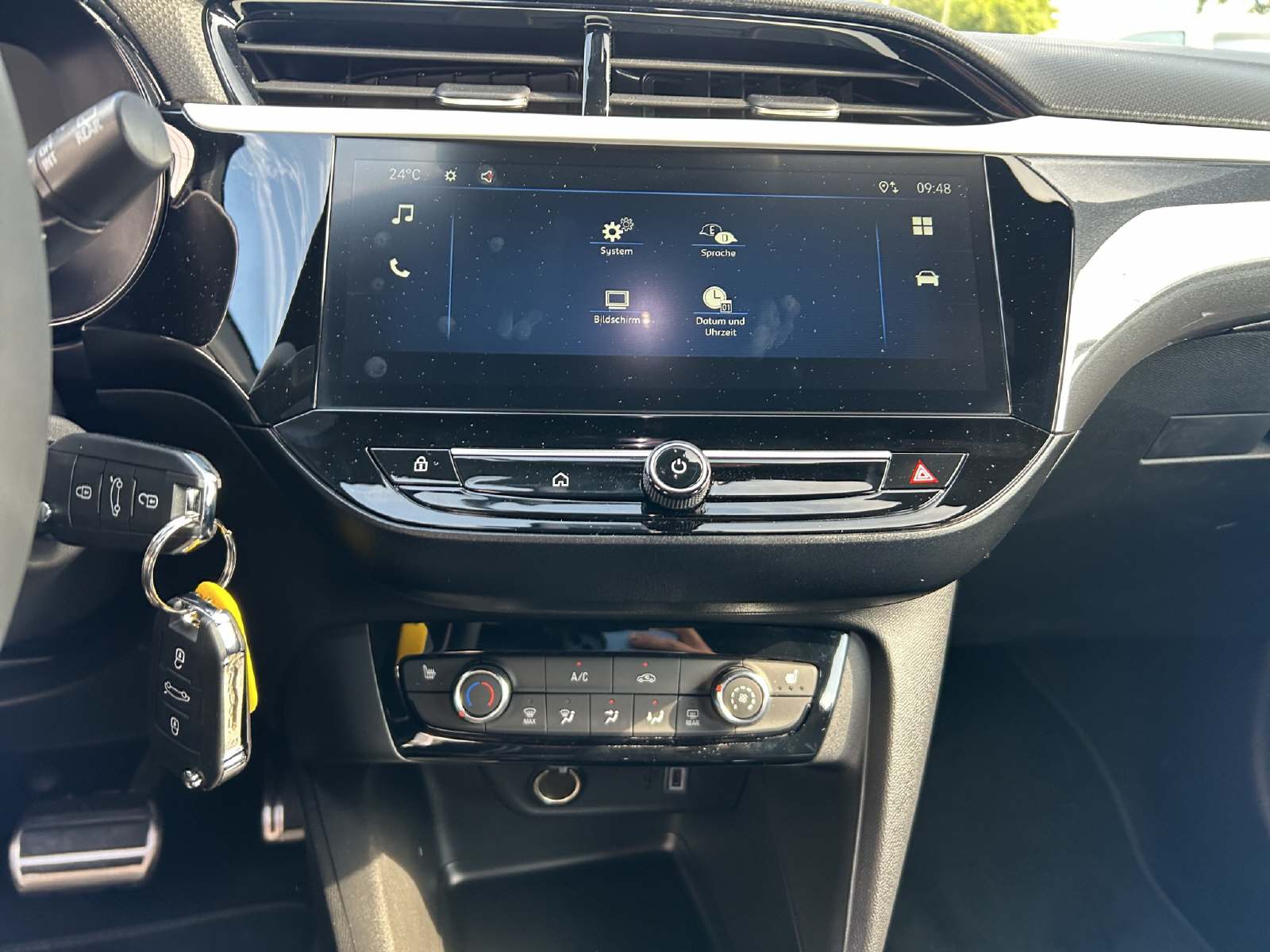 OPEL Corsa 1.2 T Hybrid Viva-image-11