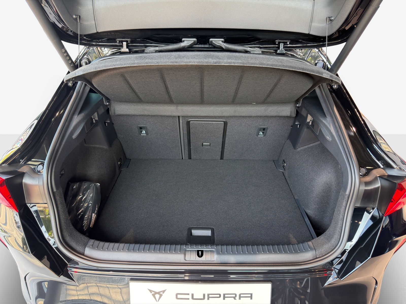 CUPRA Formentor 2.0TSI VZ 4Drive DSG-image-12
