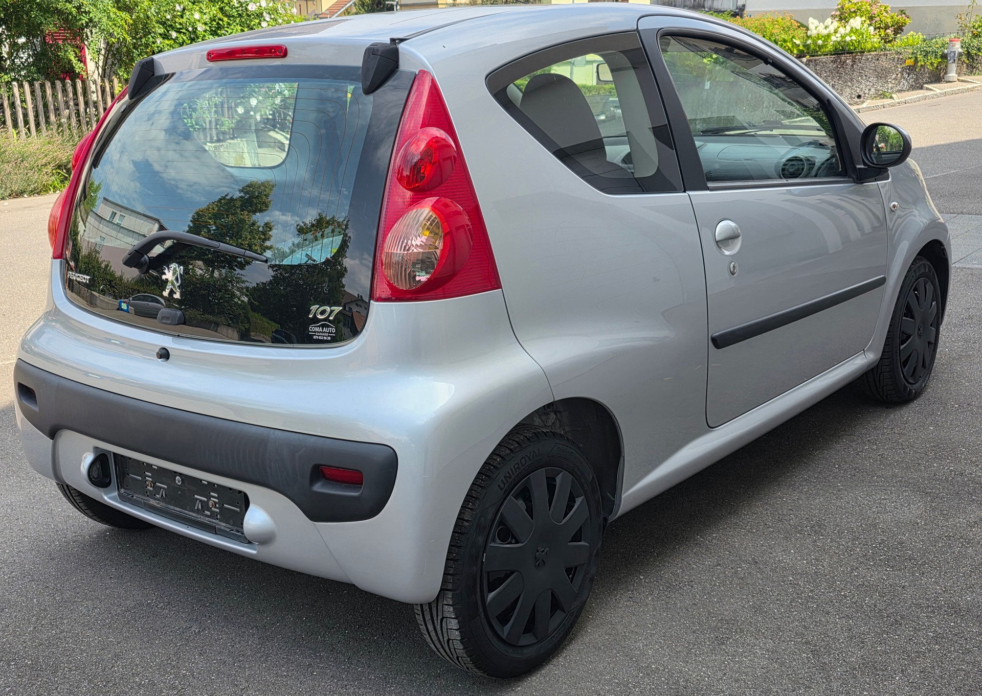 PEUGEOT 107 1.0 Trendy-image-4