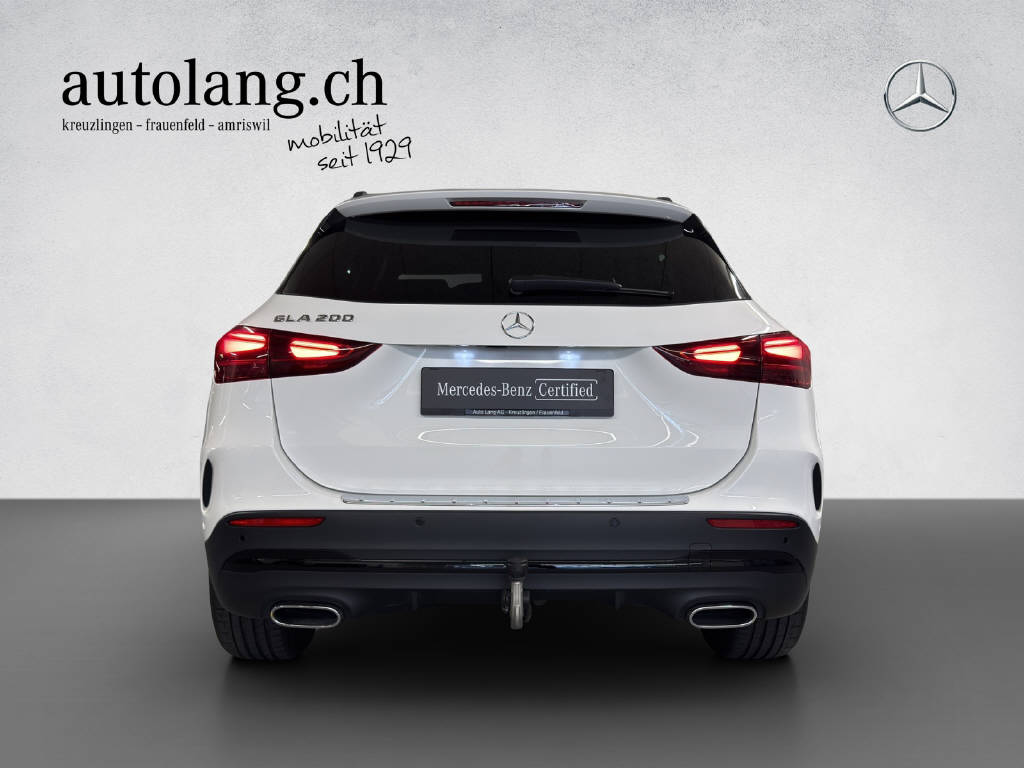 MERCEDES-BENZ GLA 200 Night Star AMG Line-image-15